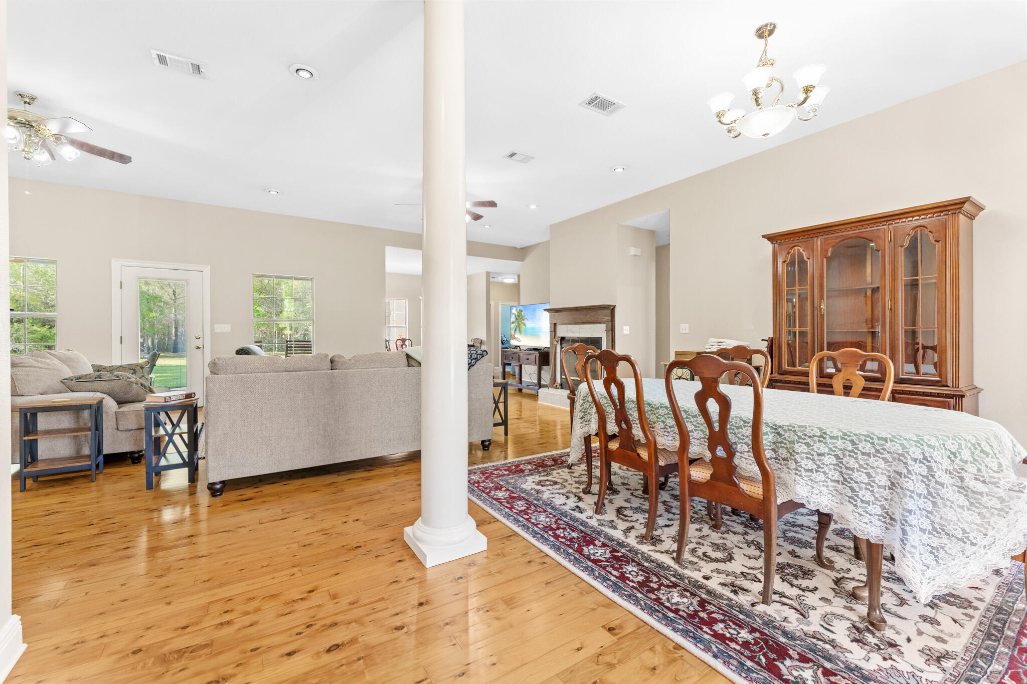 NORTH SUPERGROUP (221000.00) - Residential