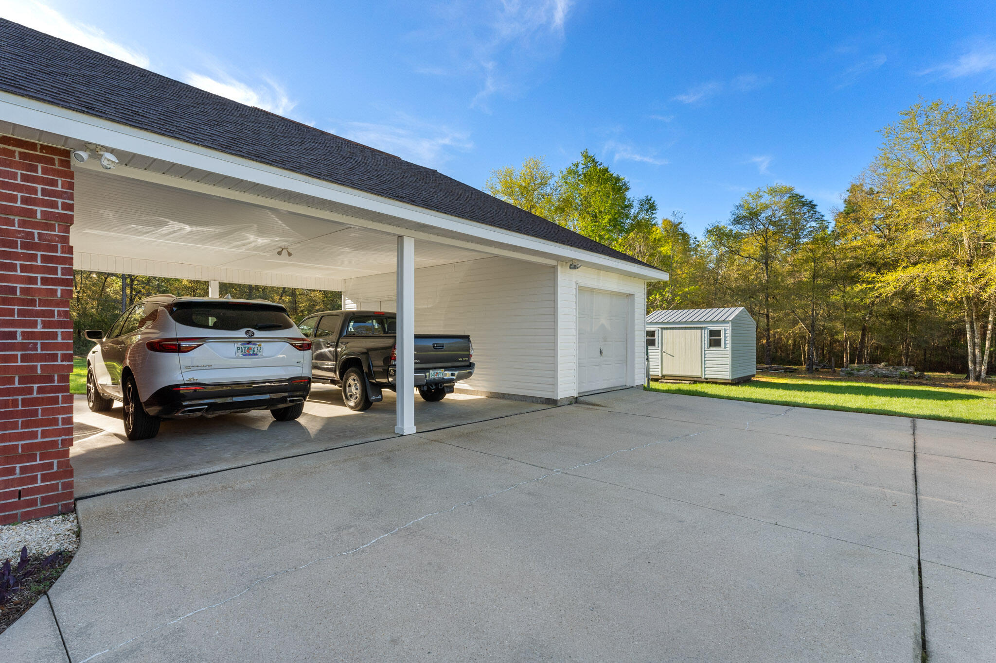 NORTH SUPERGROUP (221000.00) - Residential