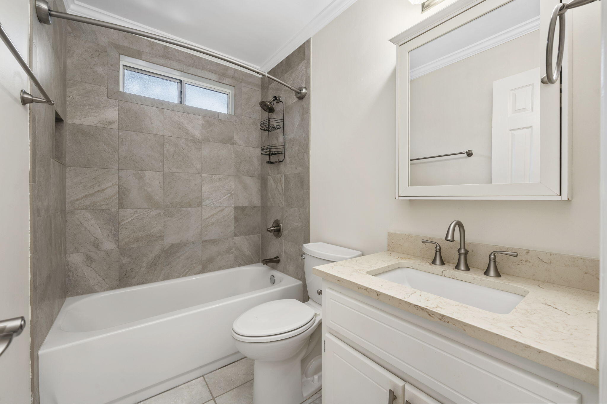 PARKWOOD PLACE AT BLUEWATER BAY - Residential Lease