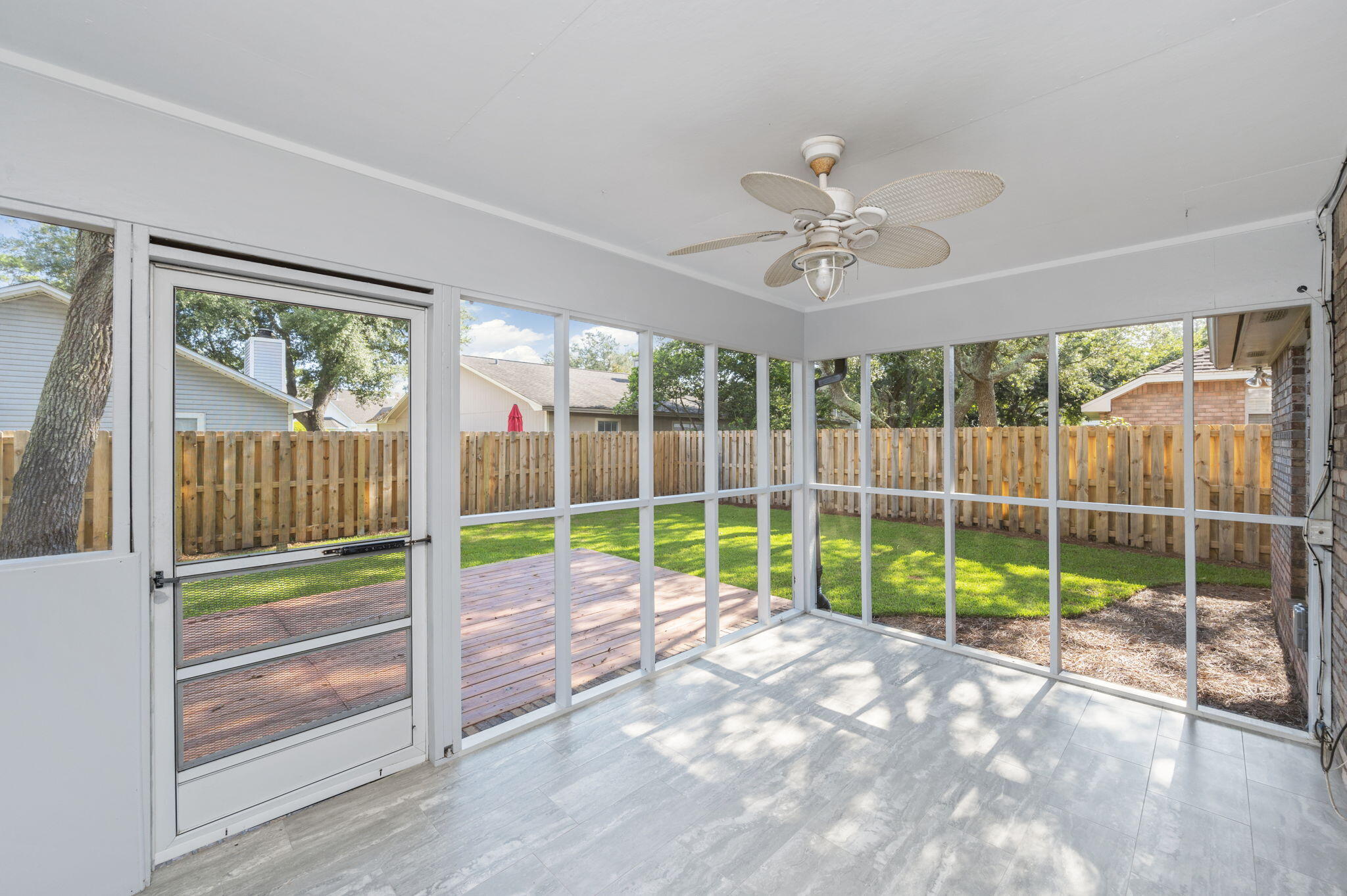 PARKWOOD PLACE AT BLUEWATER BAY - Residential Lease