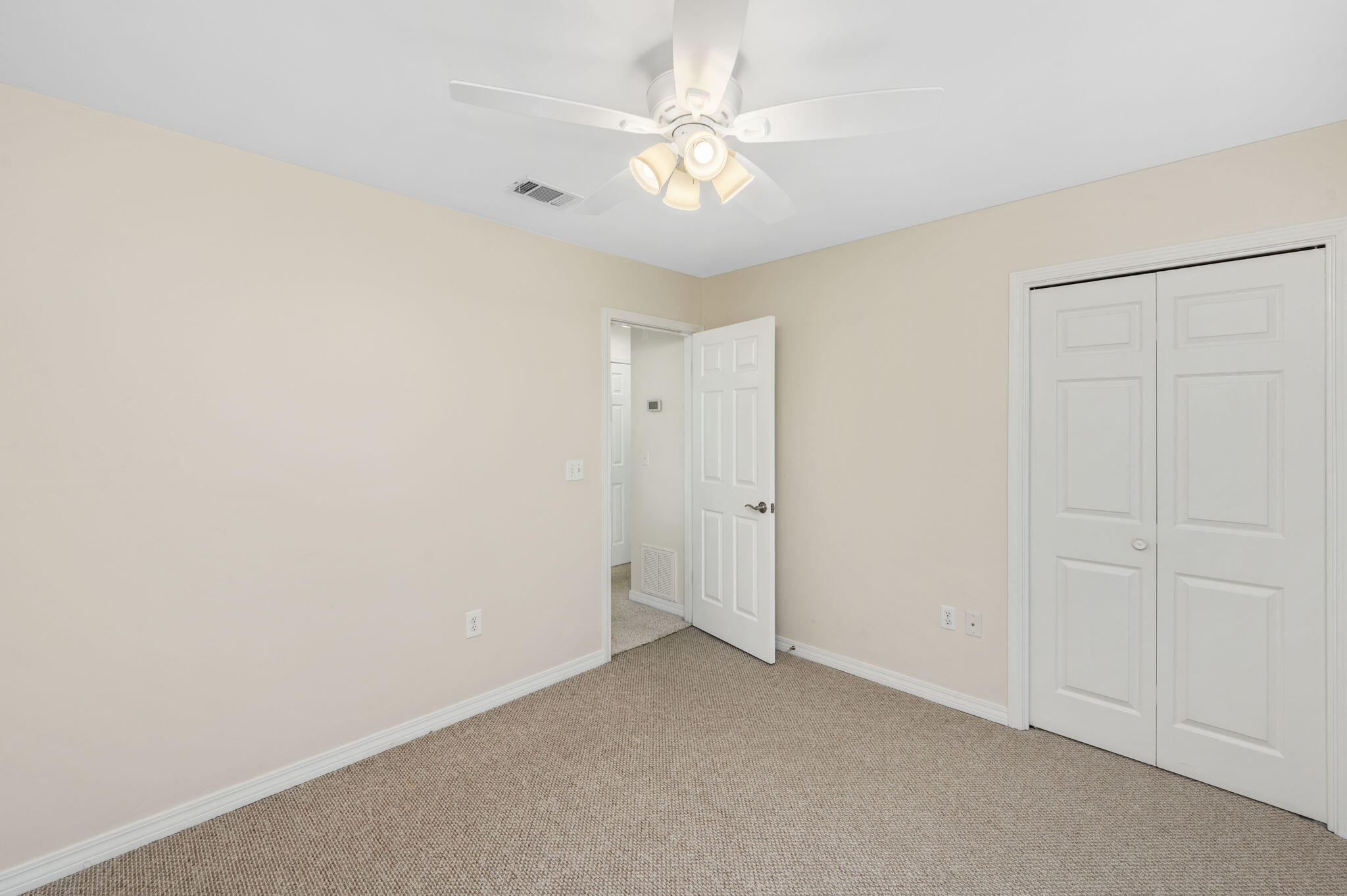 PARKWOOD PLACE AT BLUEWATER BAY - Residential Lease