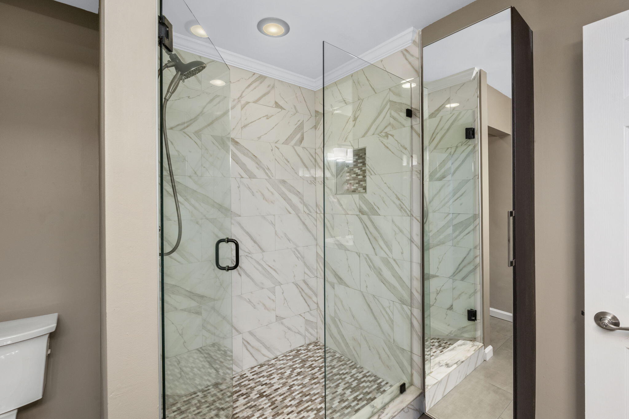 PARKWOOD PLACE AT BLUEWATER BAY - Residential Lease