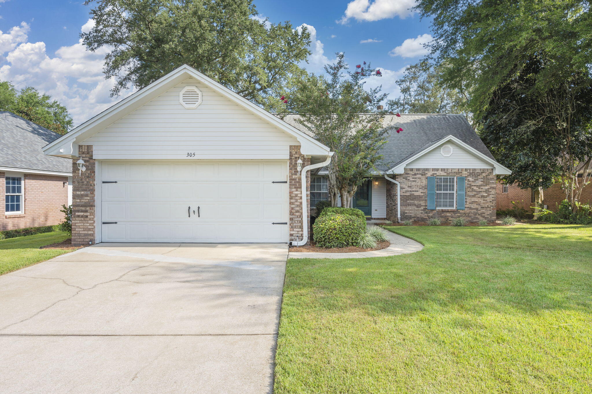 PARKWOOD PLACE AT BLUEWATER BAY - Residential Lease