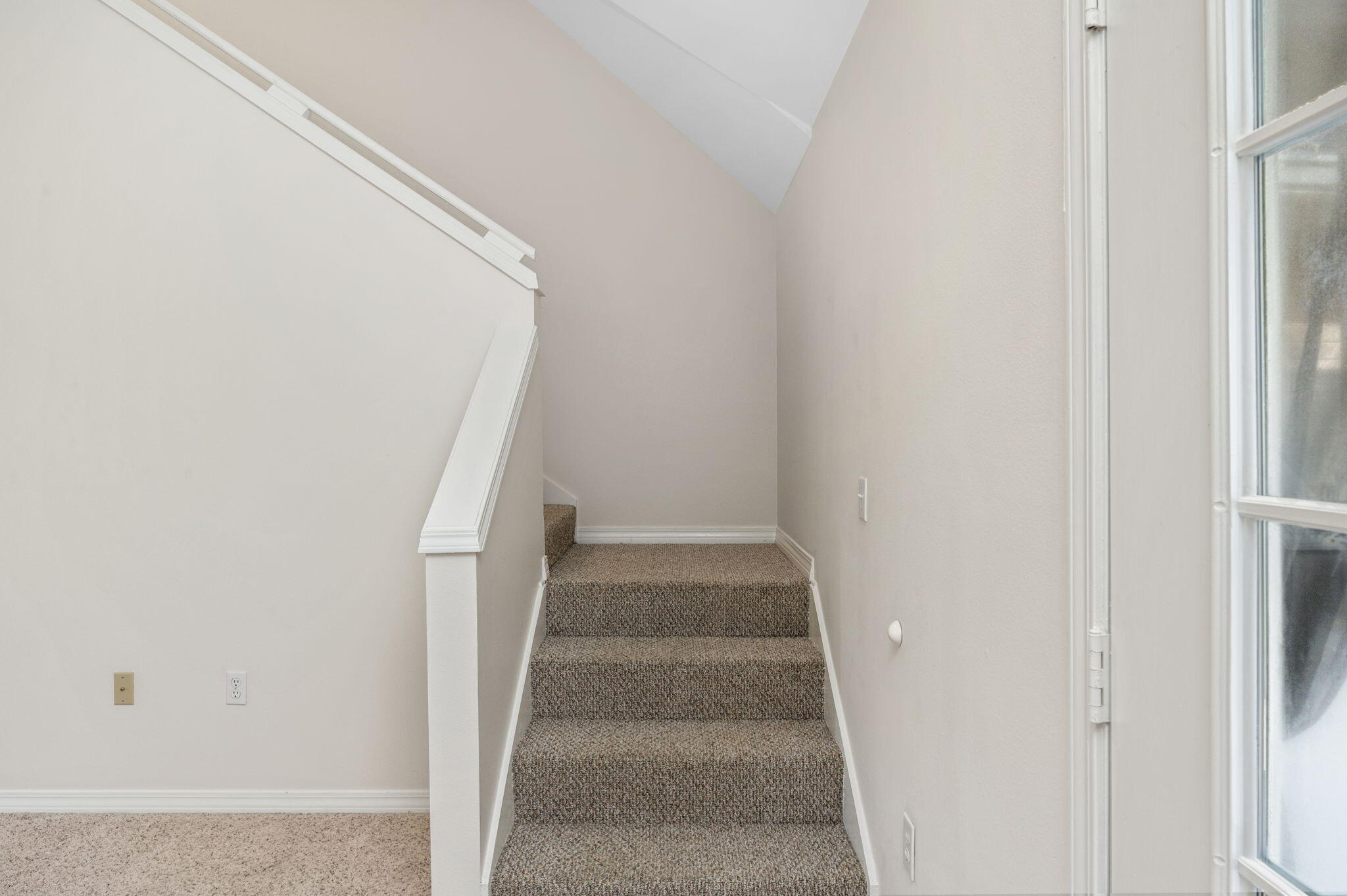 PARKWOOD PLACE AT BLUEWATER BAY - Residential Lease