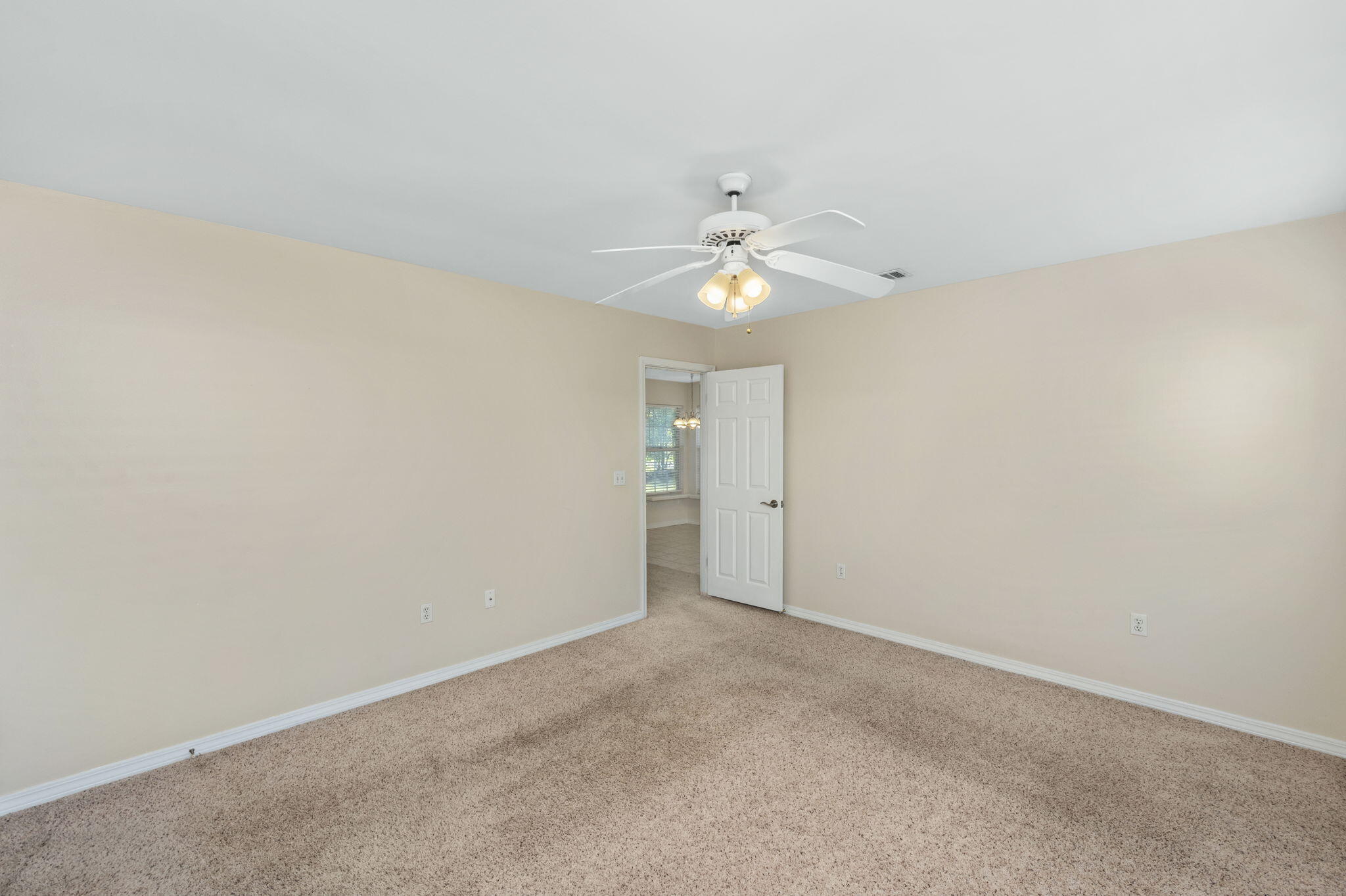 PARKWOOD PLACE AT BLUEWATER BAY - Residential Lease