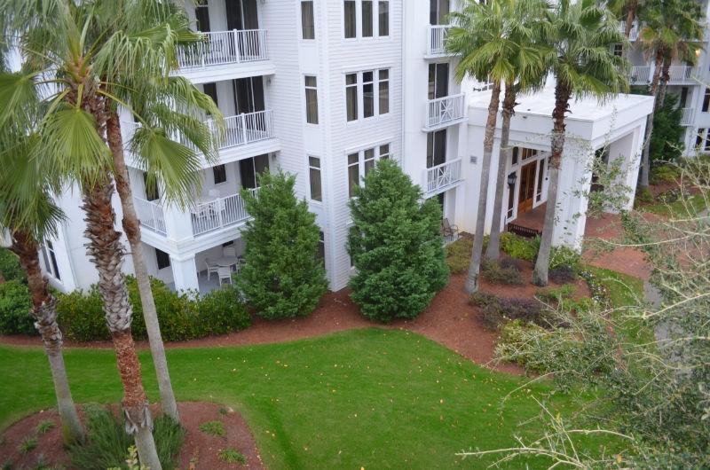 BAHIA CONDO - Residential