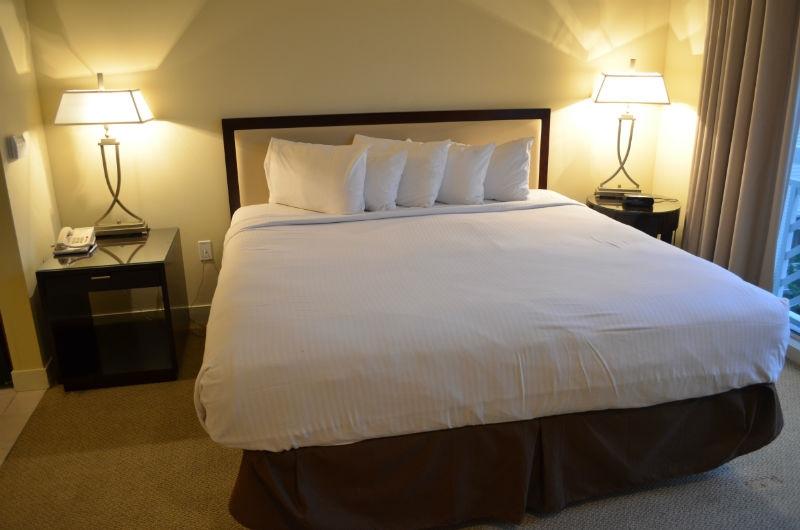 BAHIA CONDO - Residential