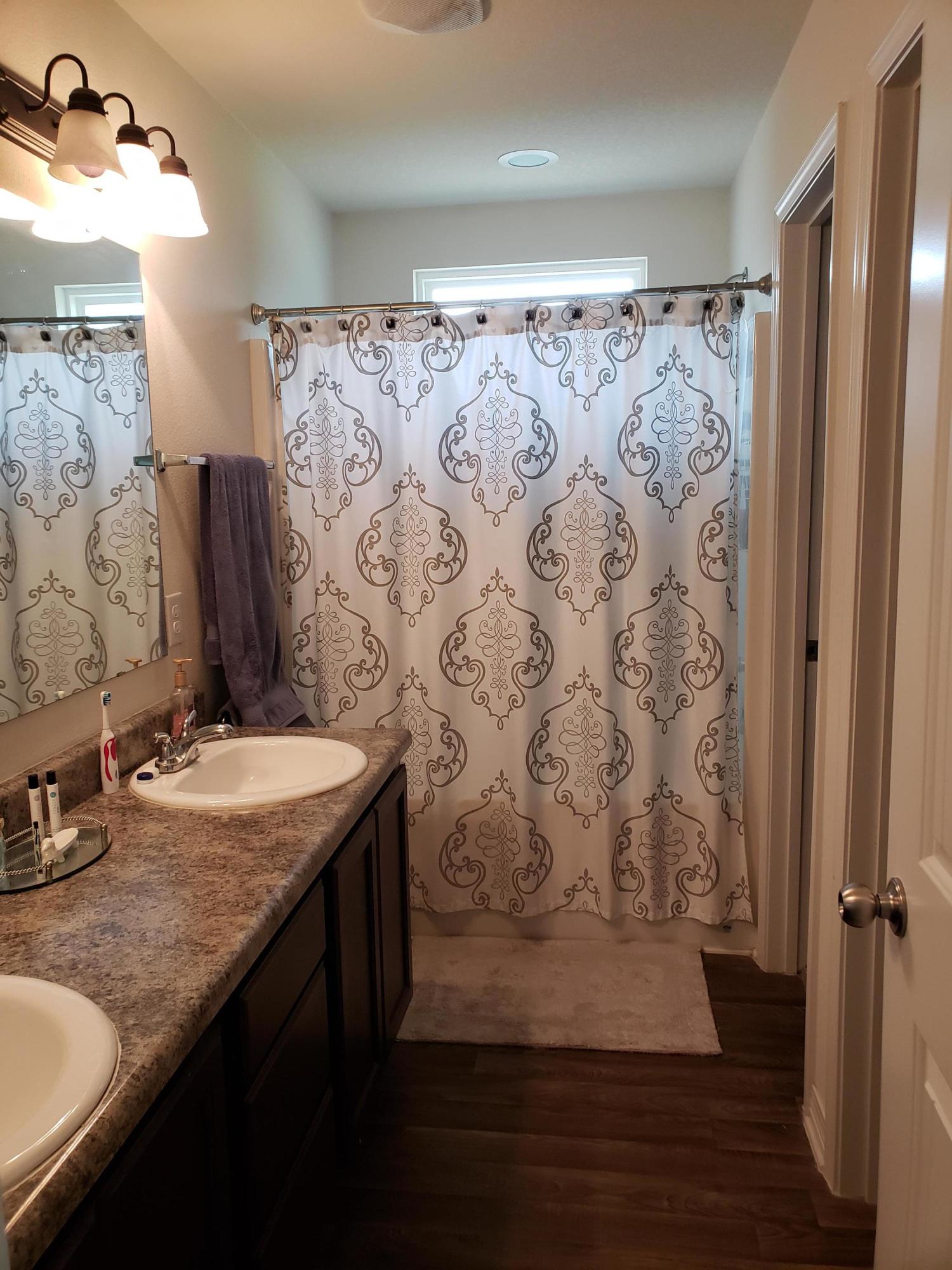 NAVARRE S/D 2ND ADDN - Residential