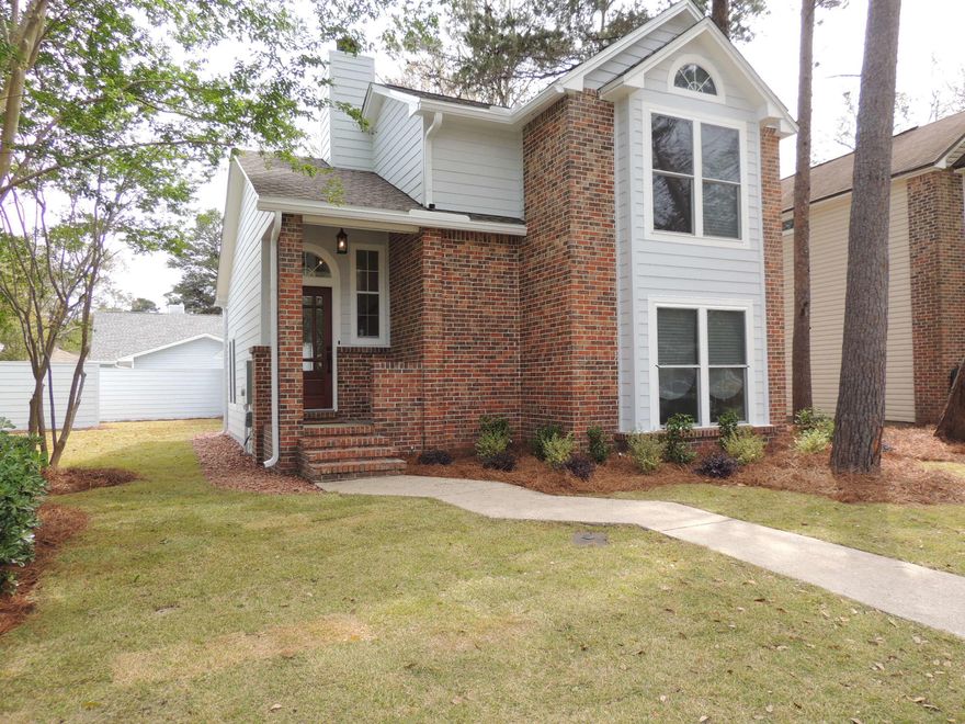 This beautifully renovated 3 bedroom 2 bath home in Bluewater Bay is centrally located to shopping, golf, schools and the wonderful Destin beaches. There is new flooring throughout. Wood look tile on the first floor and w/w carpet on the 2nd floor. Master bedroom is on the first floor. The gorgeous kitchen has all new shaker cabinets, marble counter tops, tile backsplash and black stainless steel appliances. The baths have marble vanities and tiled tub/showers. New paint throughout. Outside greets you with new sod and landscaping along with a new privacy fence. There is a new roof, and a detached 2 car garage. Come see this WOW home! Buyer to verify all pertinent information including square footage and lot dimensions.