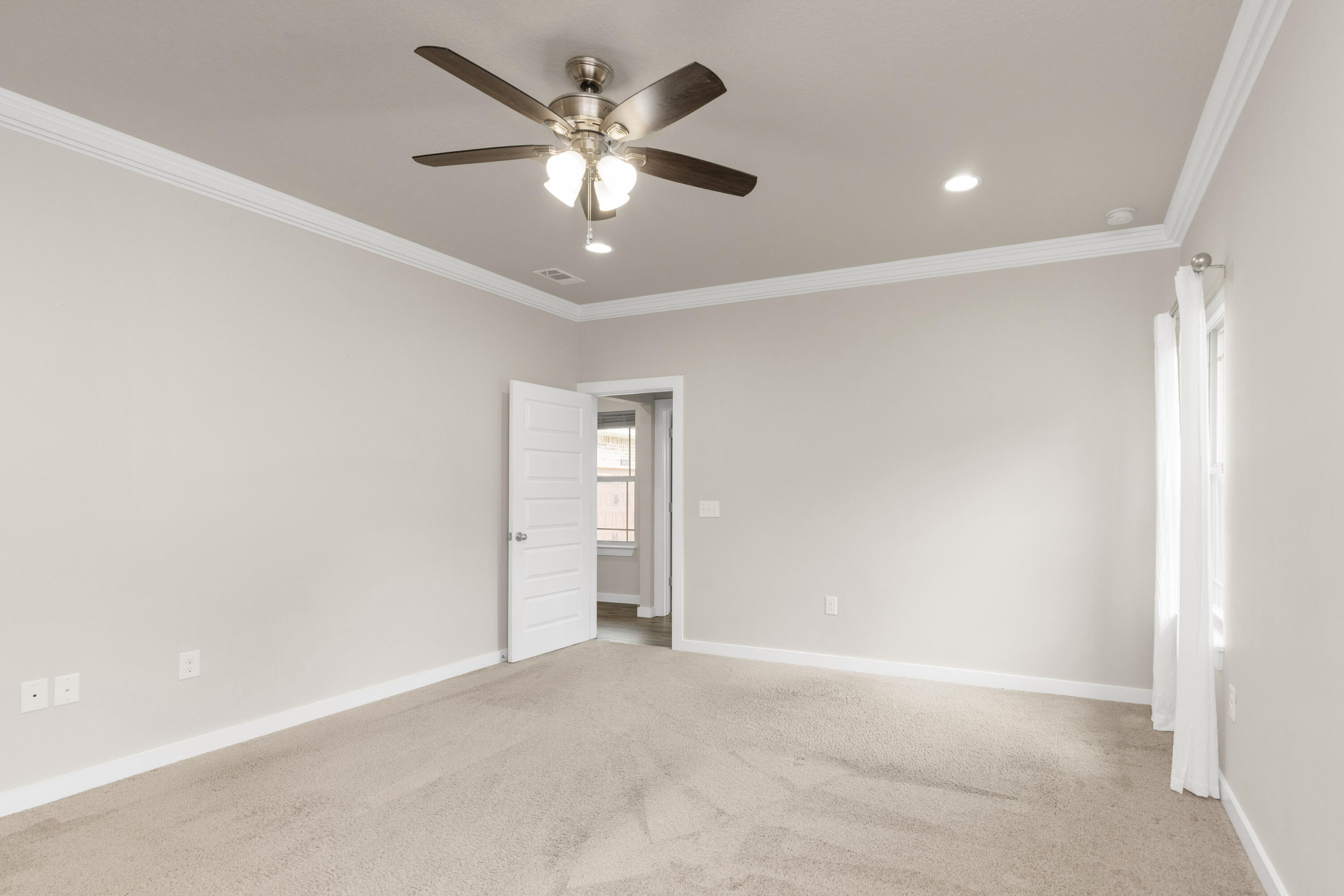 LAKE ARTHUR ESTATES - Residential