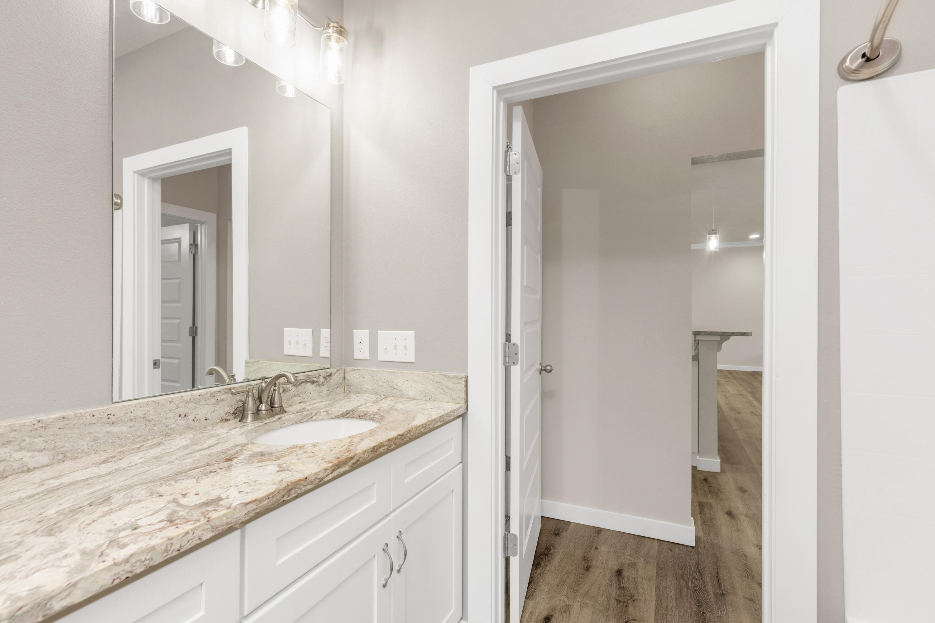 LAKE ARTHUR ESTATES - Residential