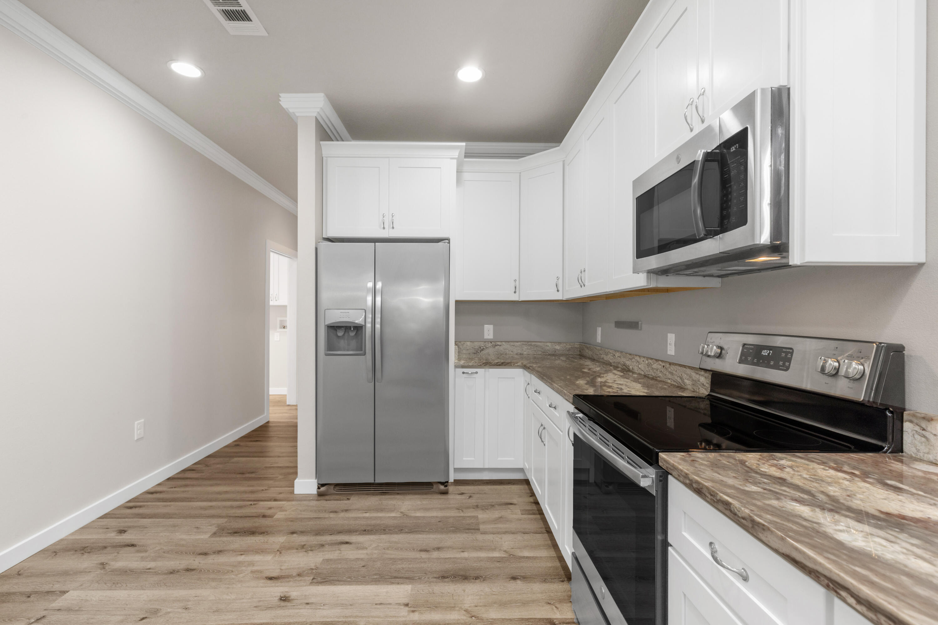 LAKE ARTHUR ESTATES - Residential