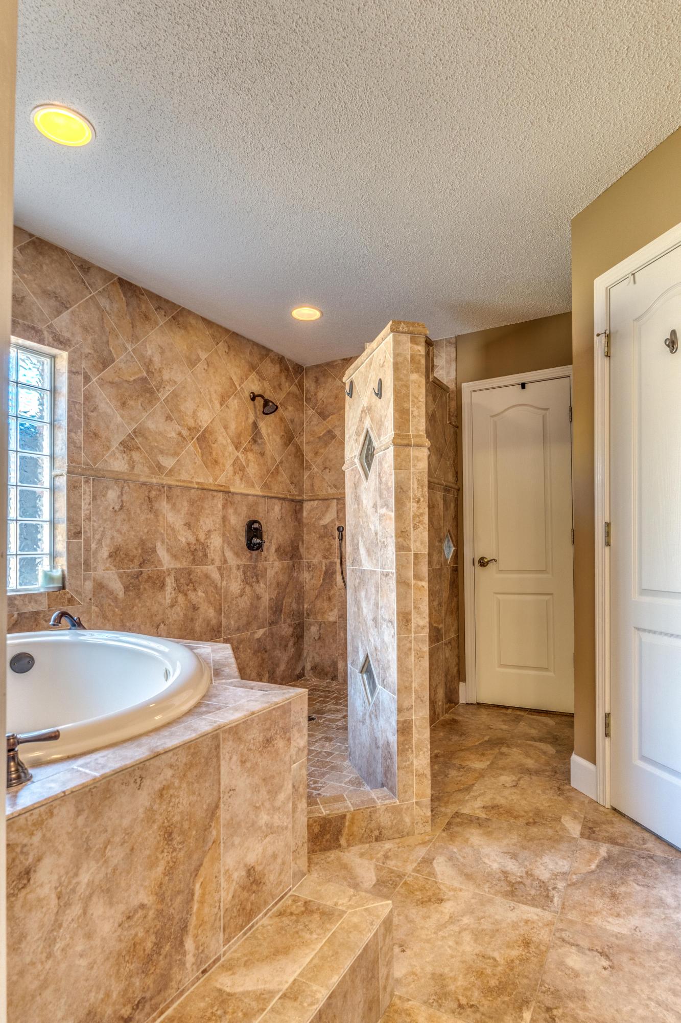 WHITROCK VILLAGE S/D - Residential