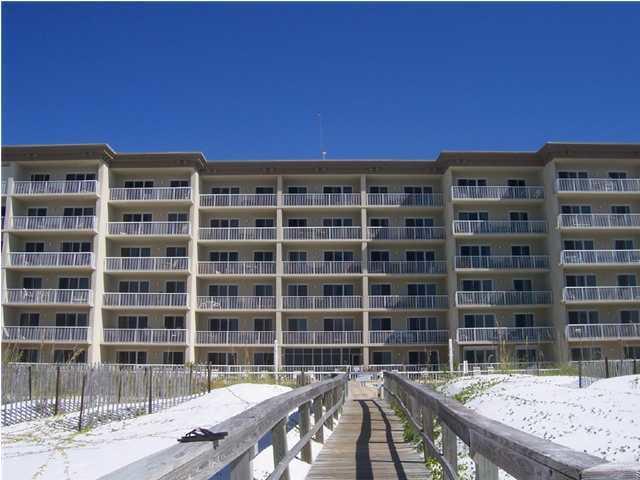 SUMMER PLACE CONDO - Residential