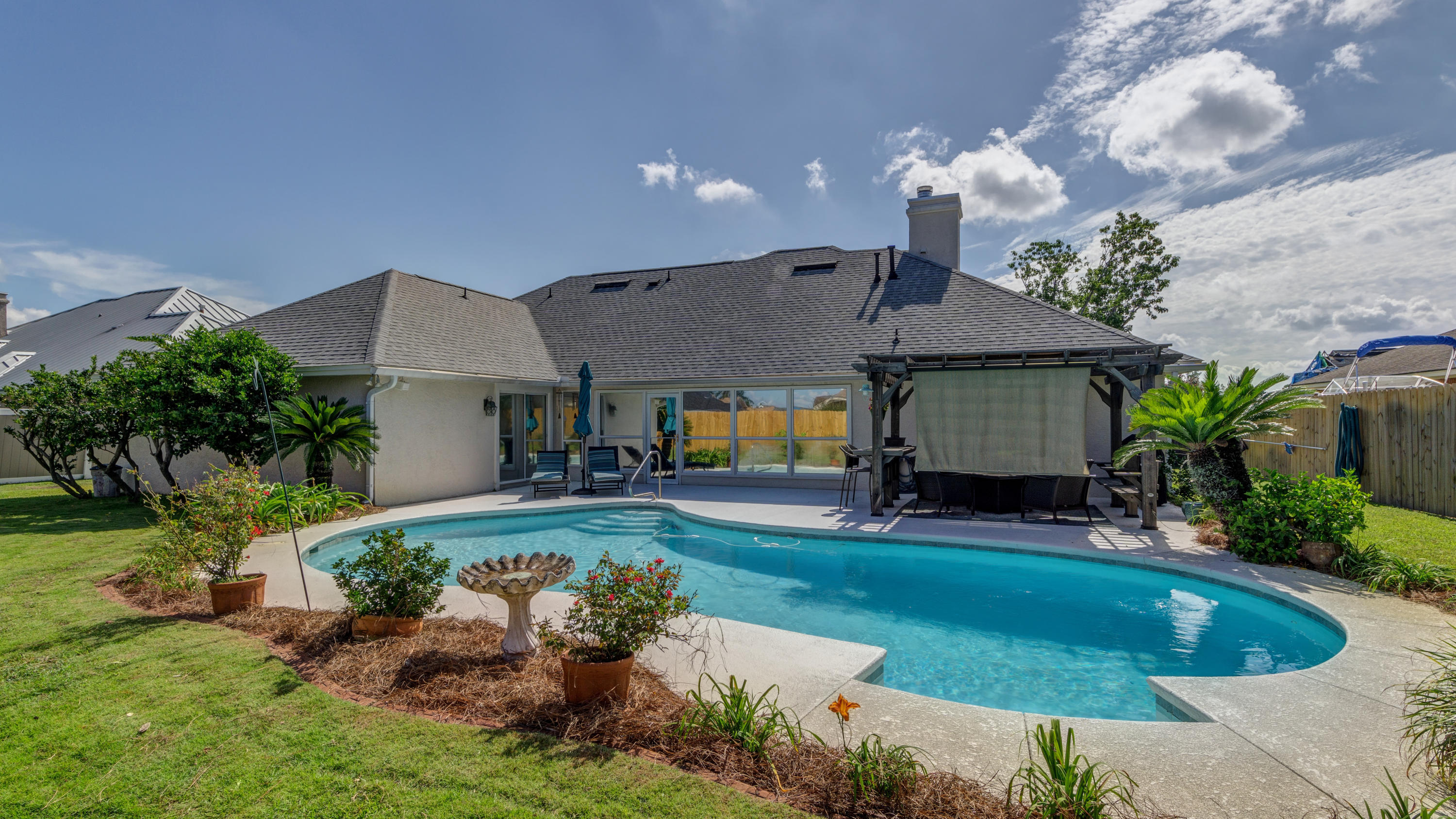 NORTHSHORE ADDN PH 1 - Residential