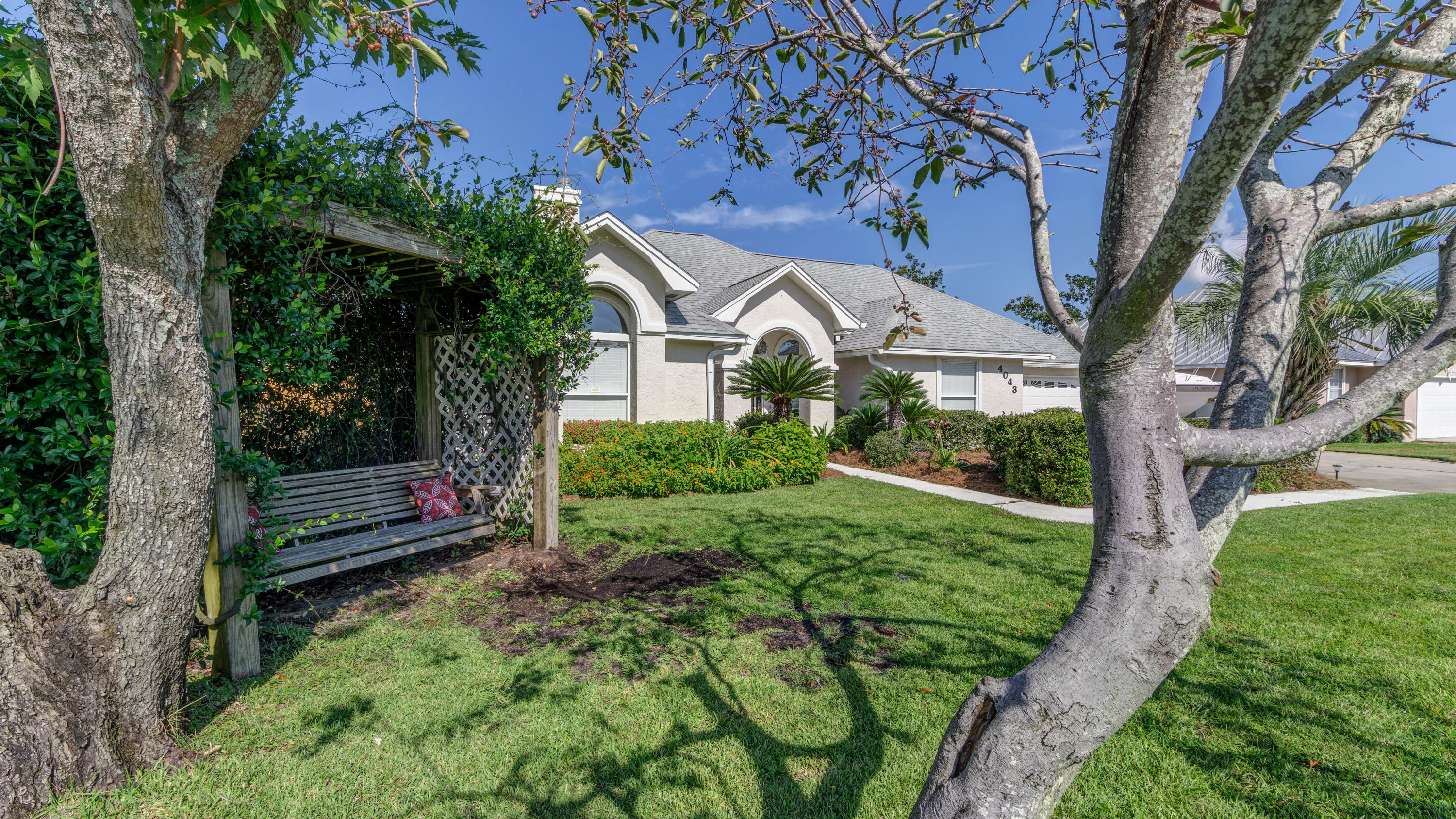 NORTHSHORE ADDN PH 1 - Residential