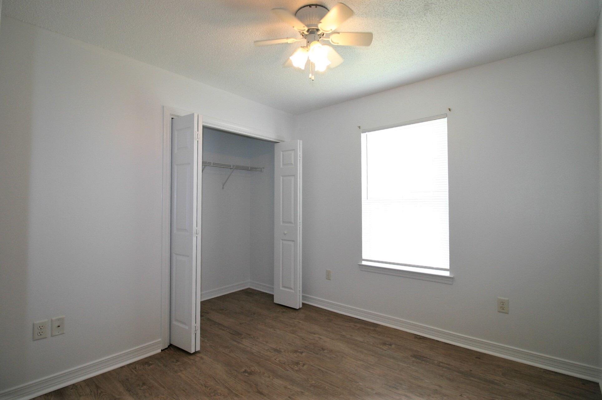MORRIS ADDN TO CREST - Residential Lease