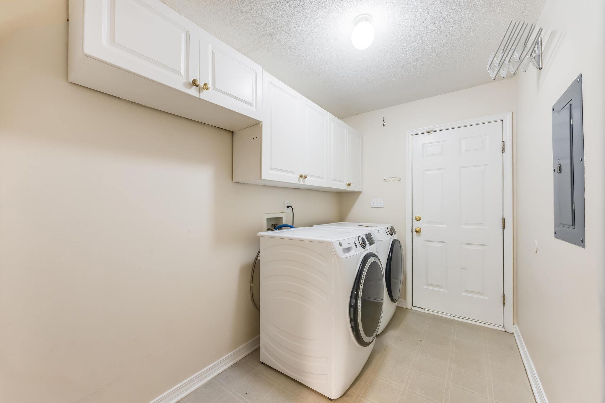 FOXWOOD ADDITION S/D - Residential