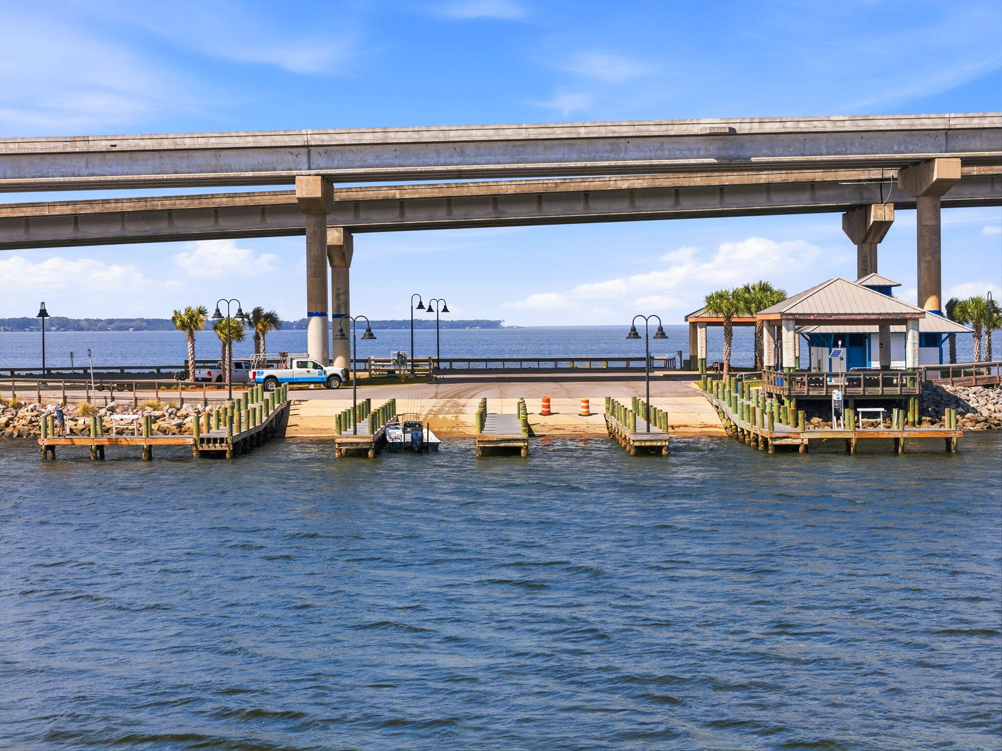 BAY MAGNOLIA - Residential Lease