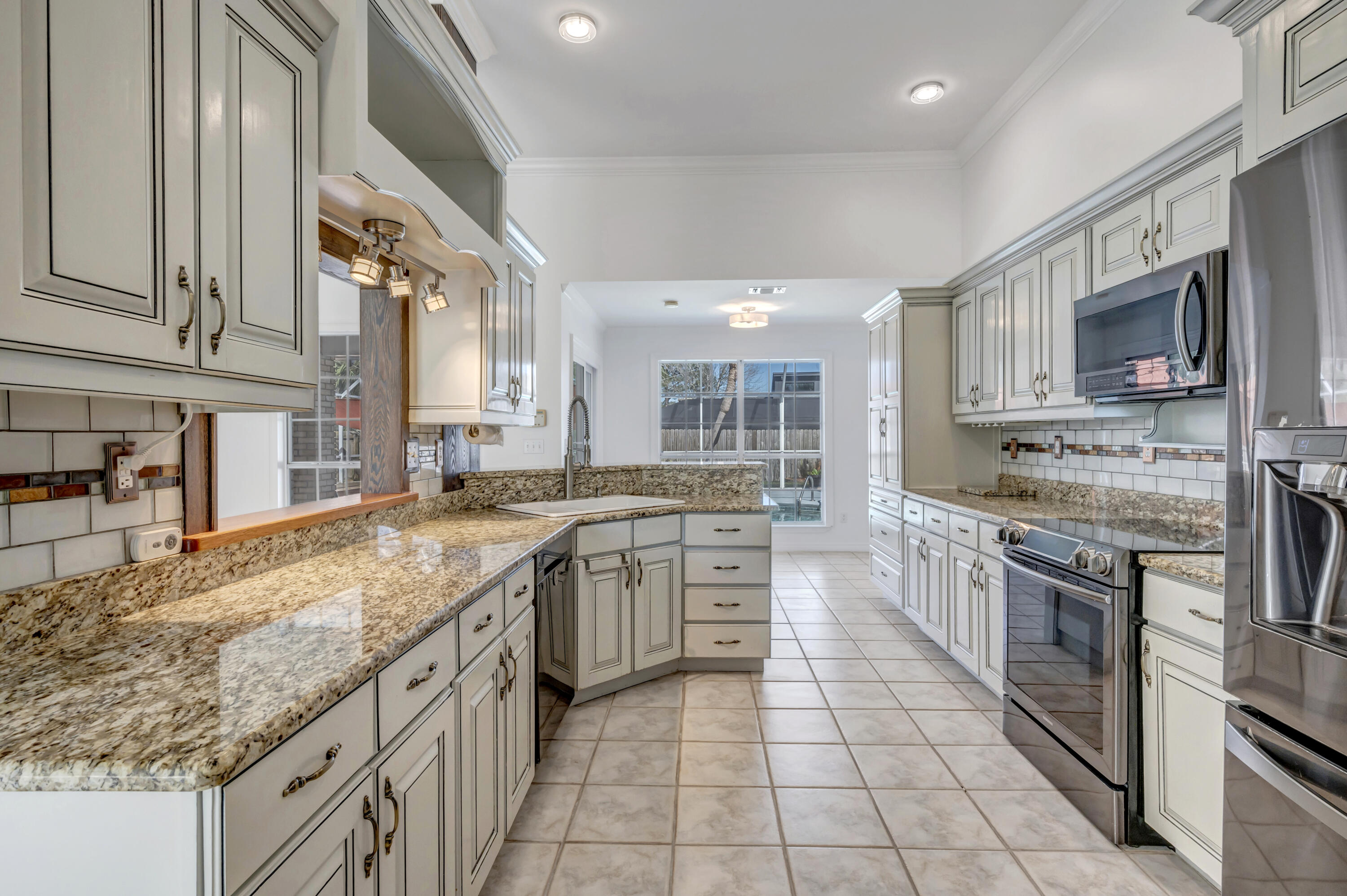 INDIAN BAYOU - Residential