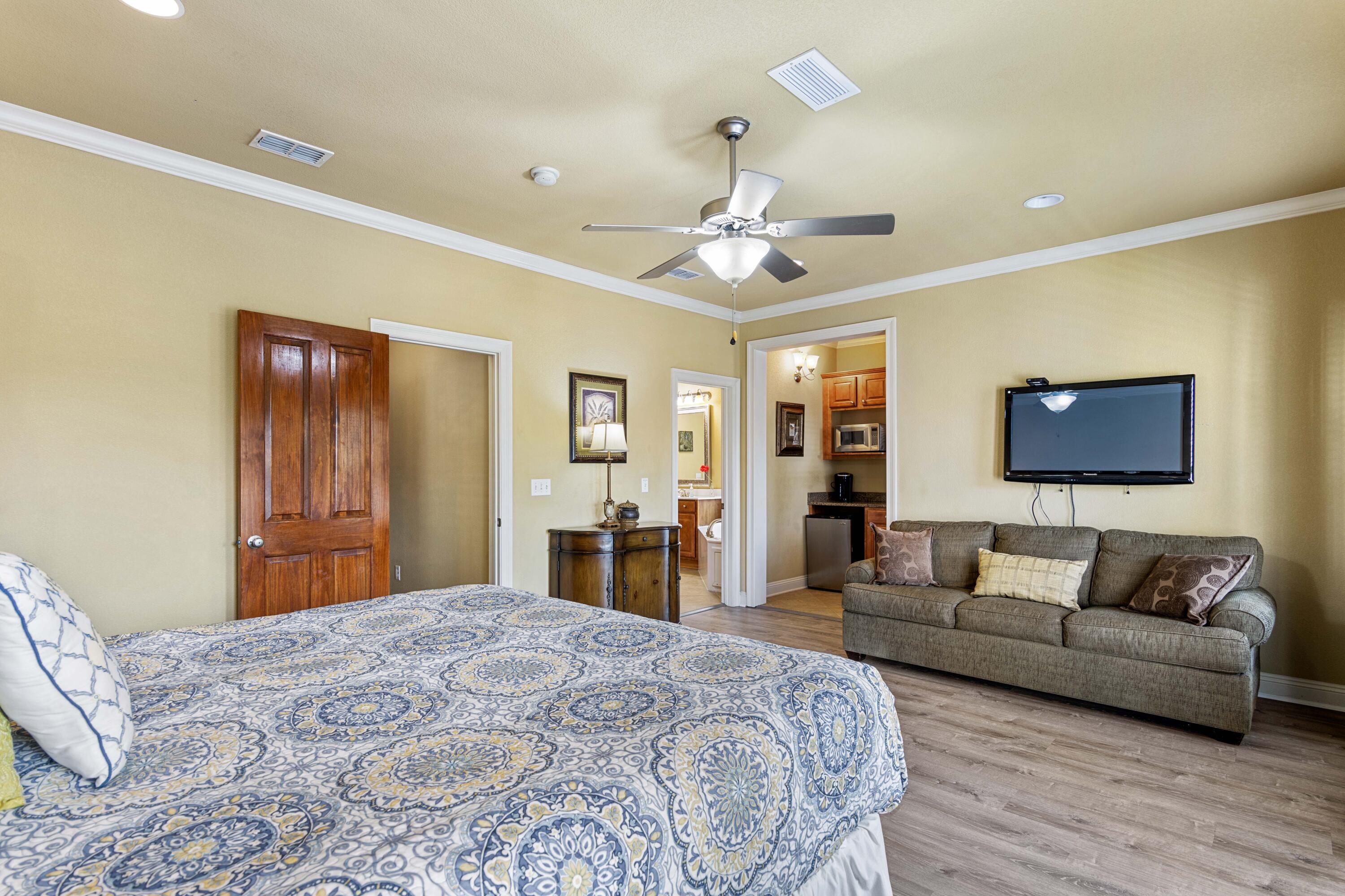 VILLAGES OF CRYSTAL BEACH - Residential