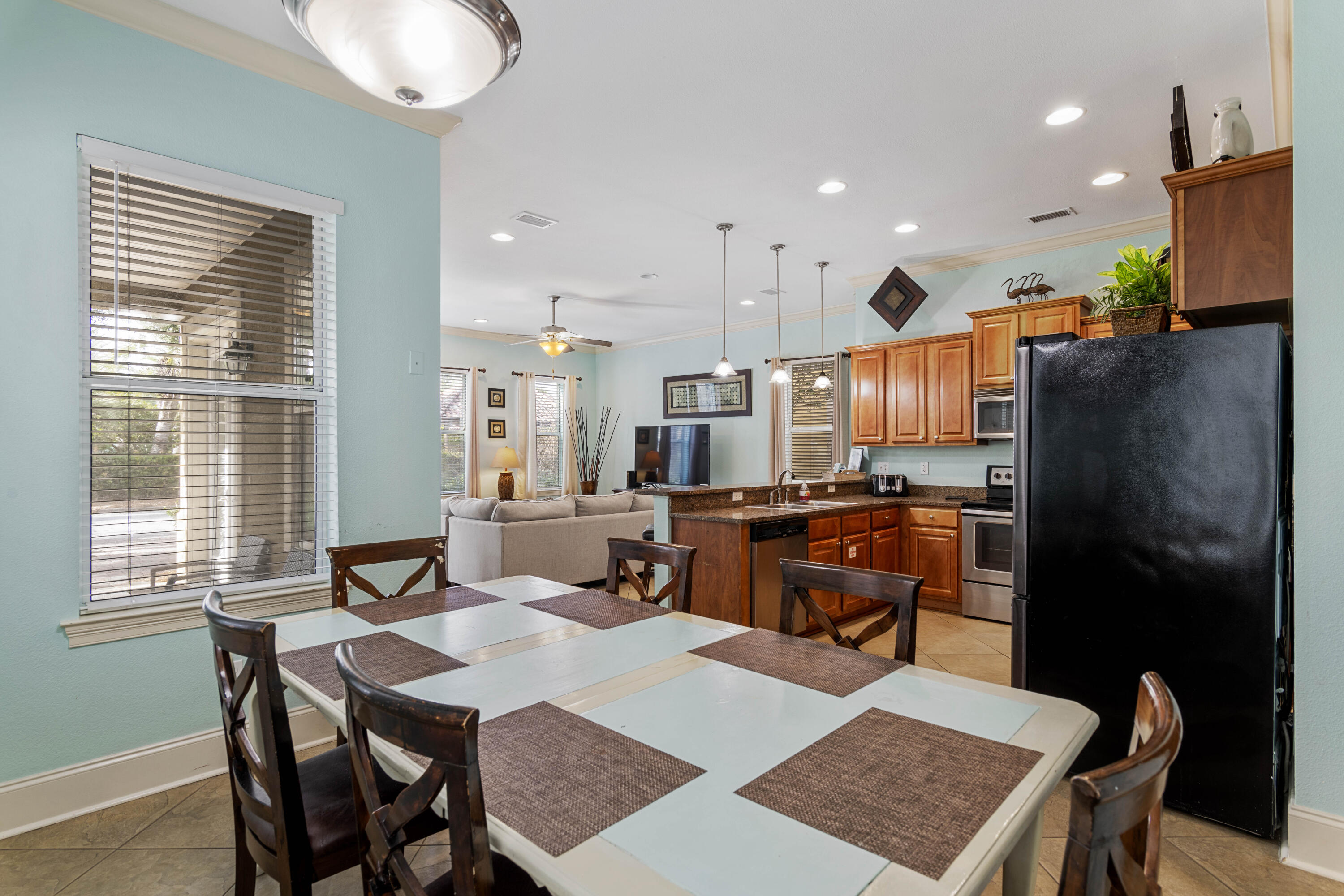 VILLAGES OF CRYSTAL BEACH - Residential