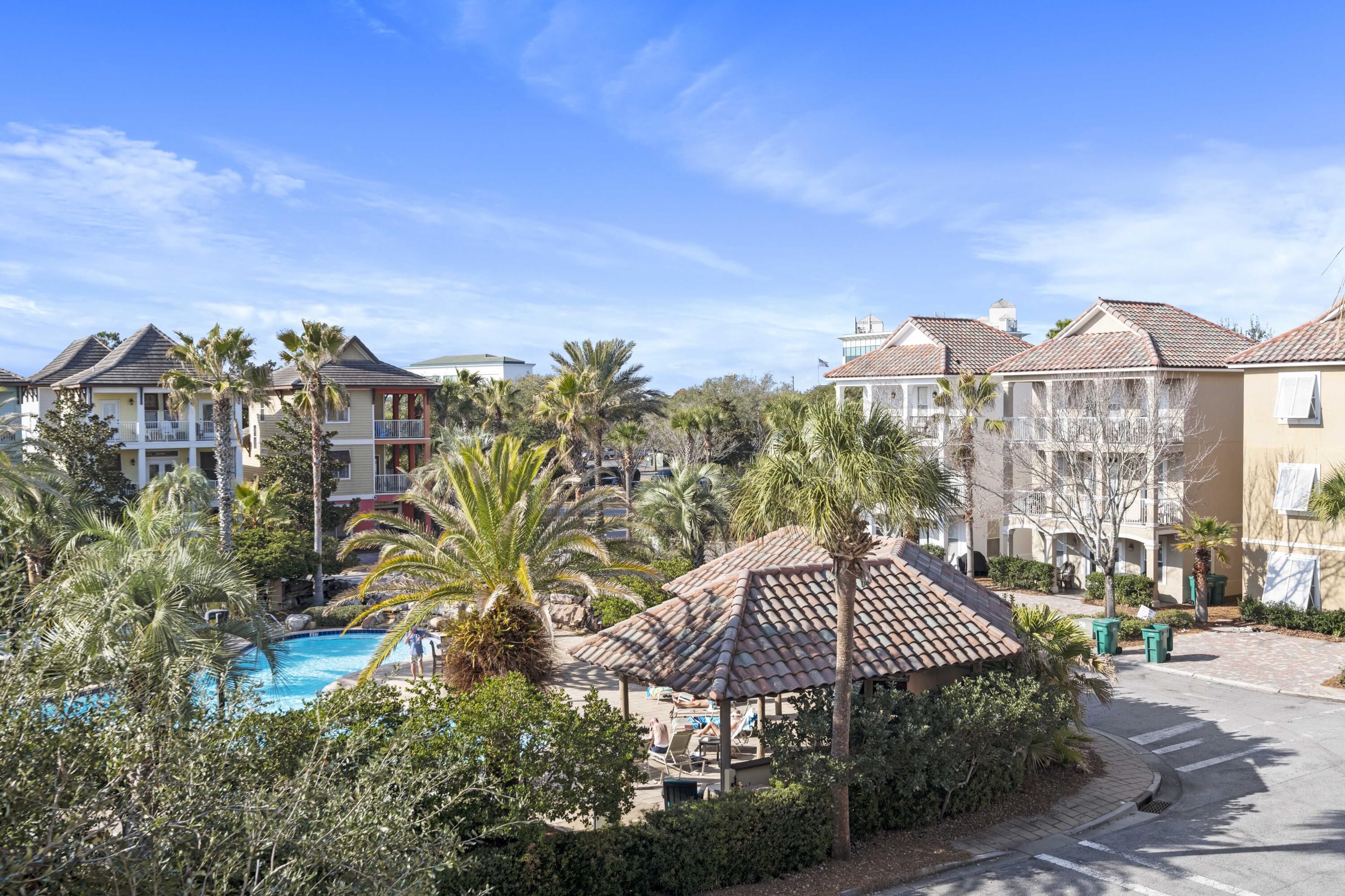 VILLAGES OF CRYSTAL BEACH - Residential