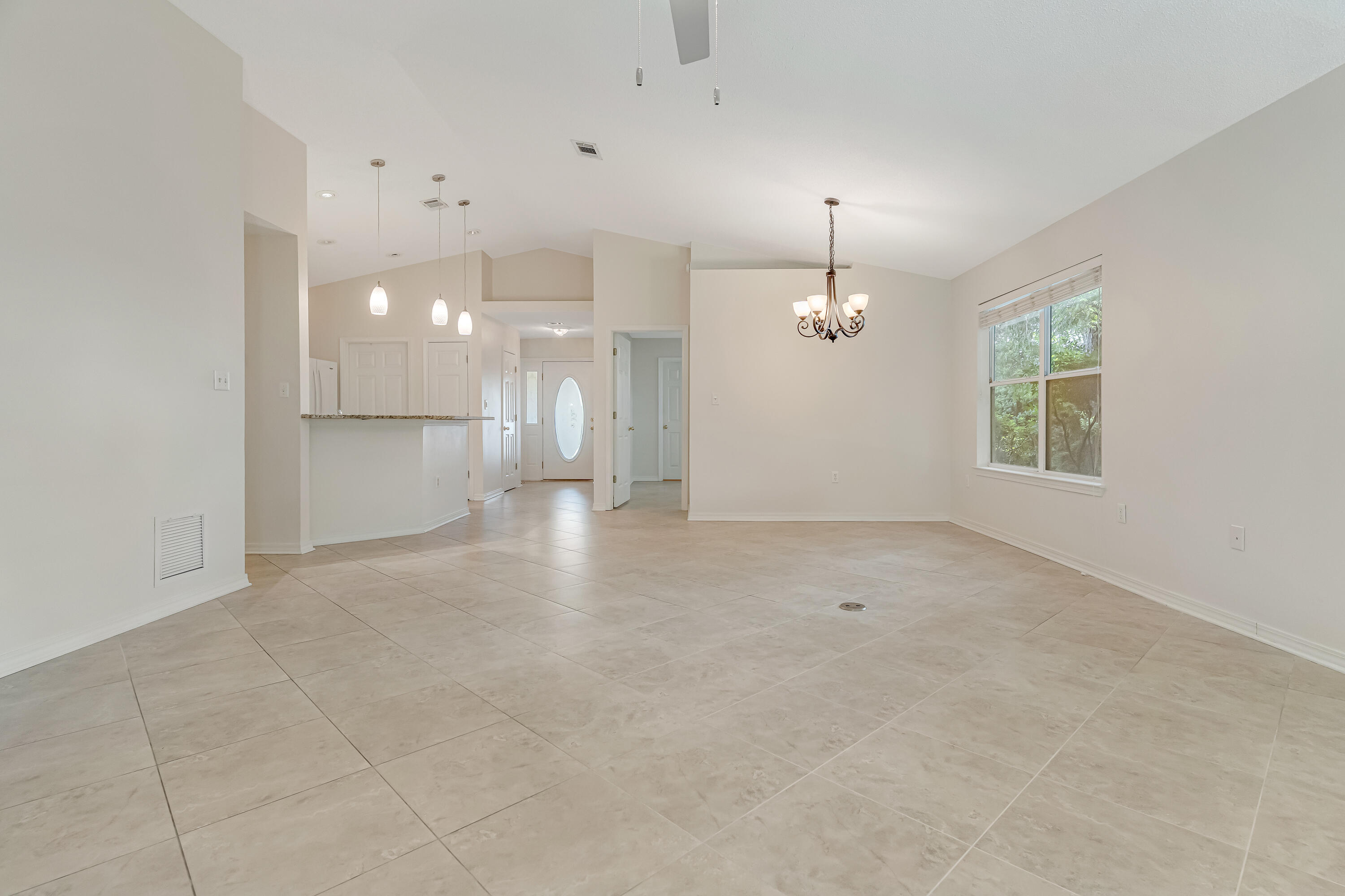 MARAVILLA COTTAGES - Residential Lease