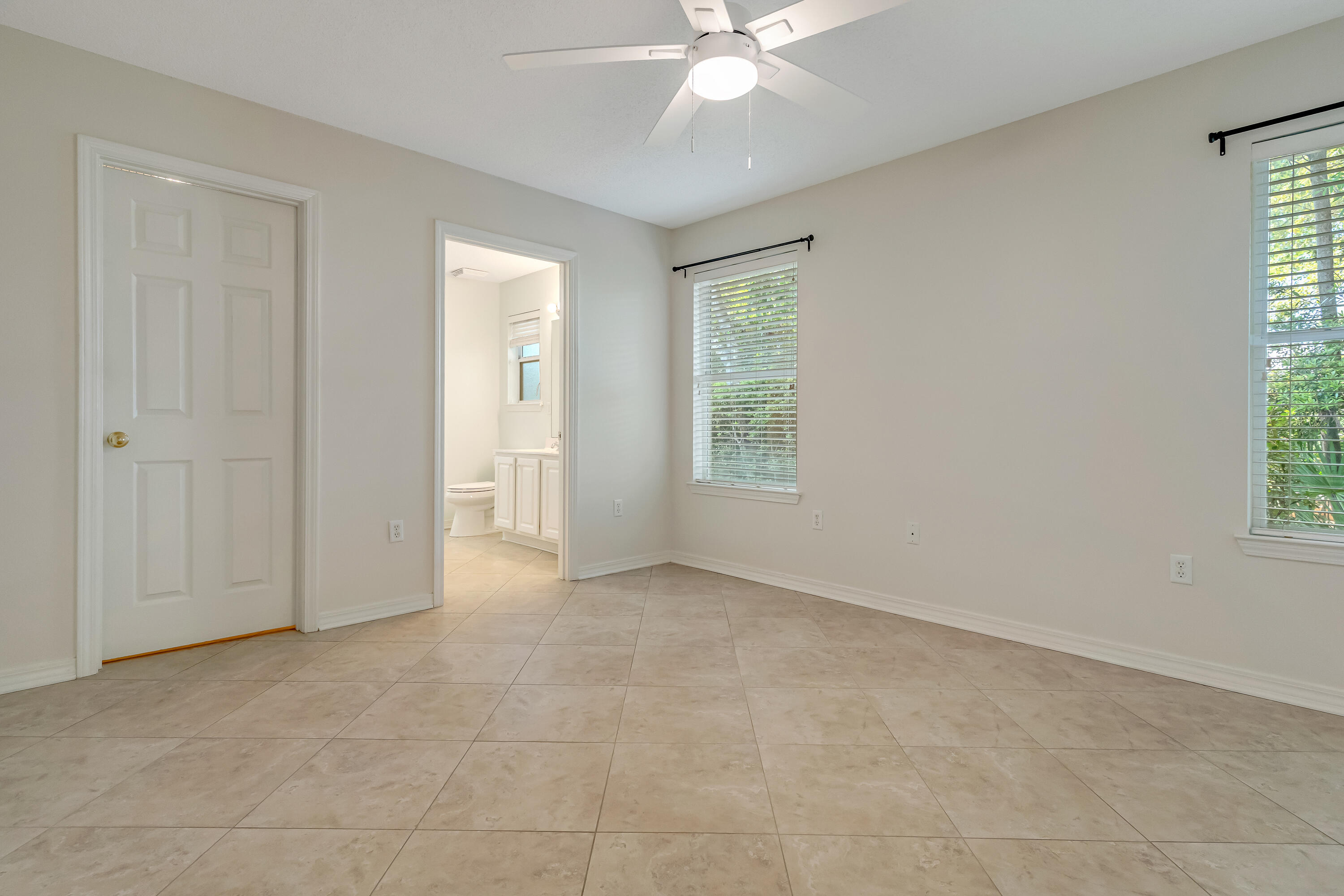 MARAVILLA COTTAGES - Residential Lease