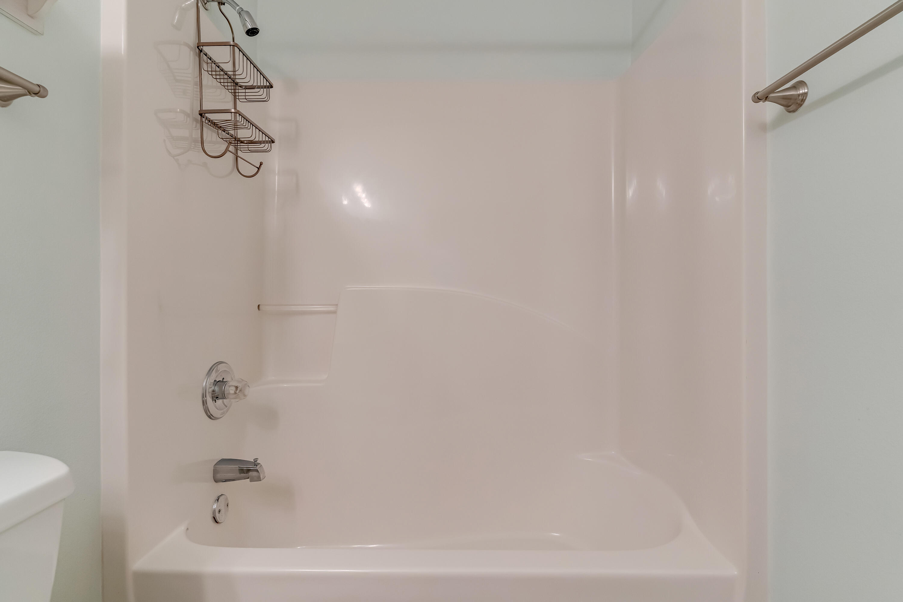 MARAVILLA COTTAGES - Residential Lease