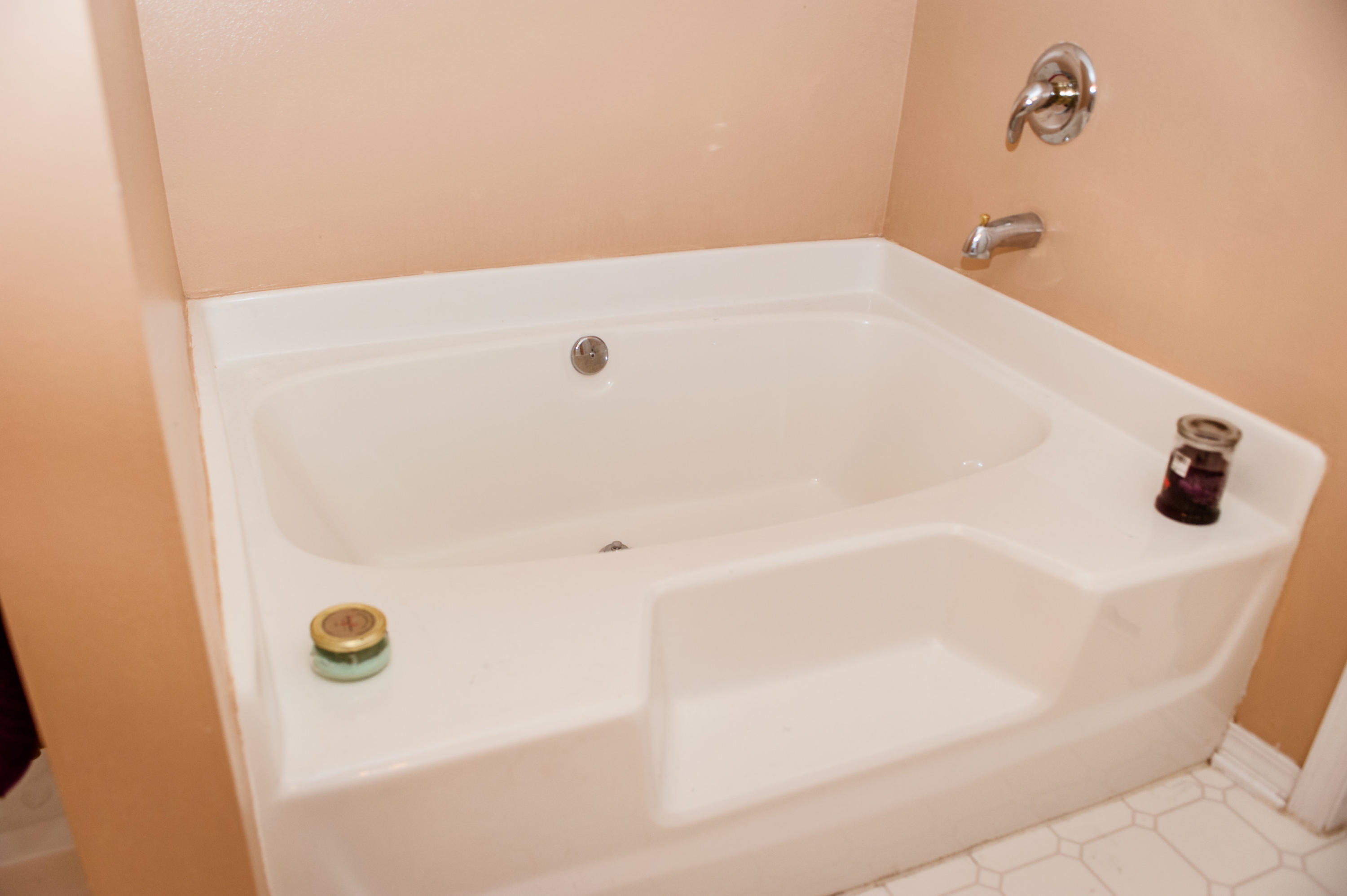 EMERALD VILLAGE S/D - Residential