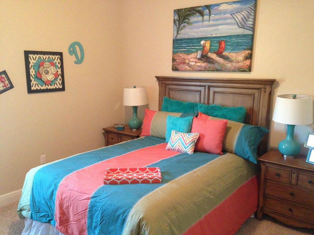 BROWNSTONE MANOR - Residential