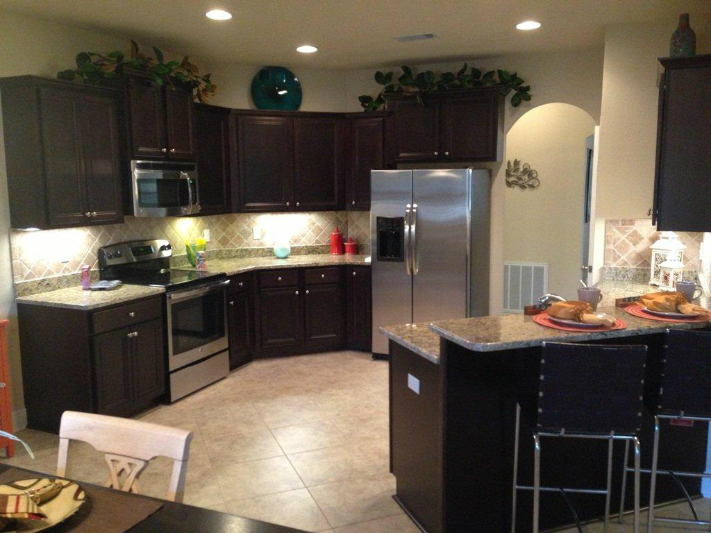 BROWNSTONE MANOR - Residential