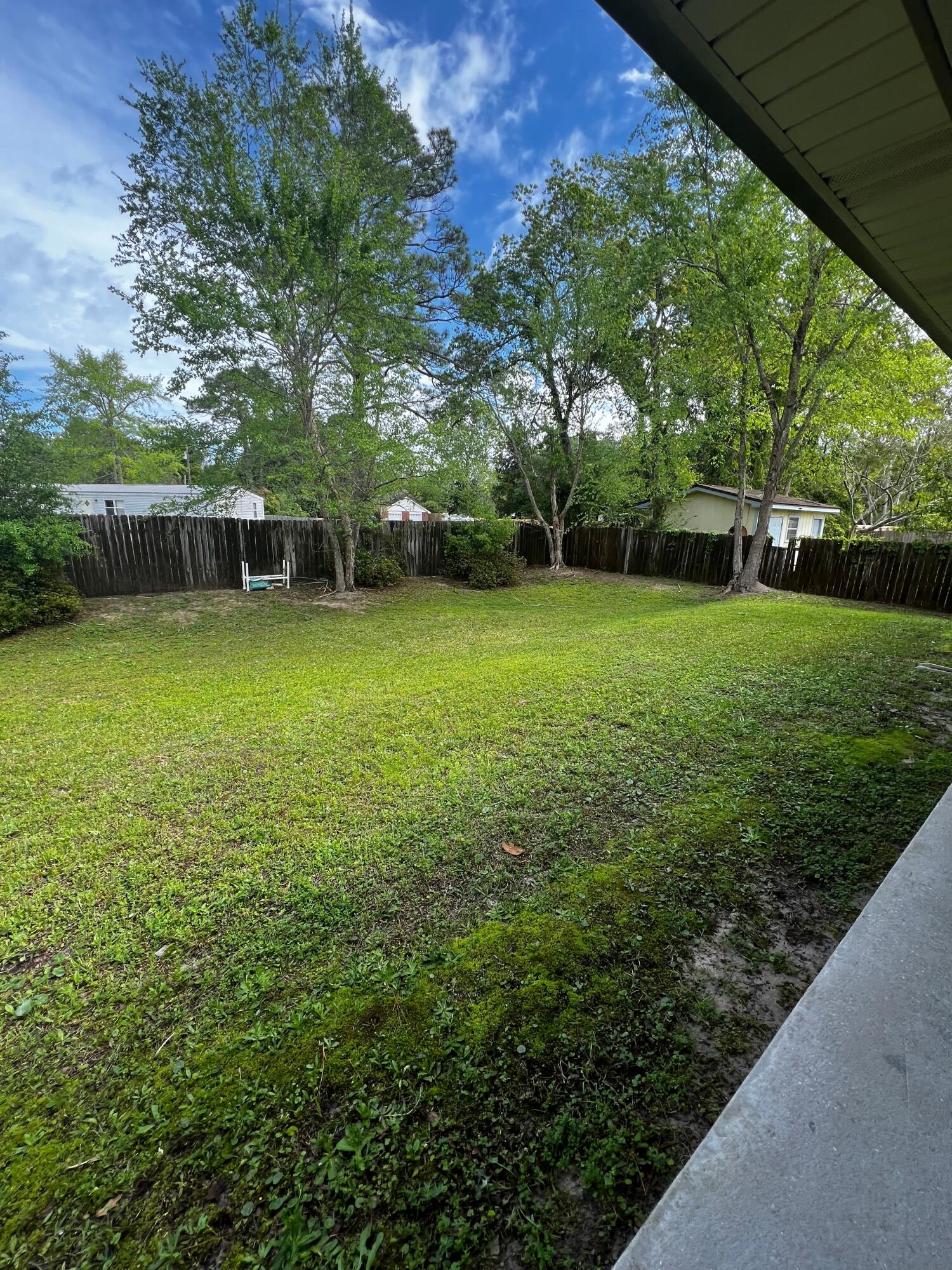 NORTH PARK T/H PH II - Residential Lease