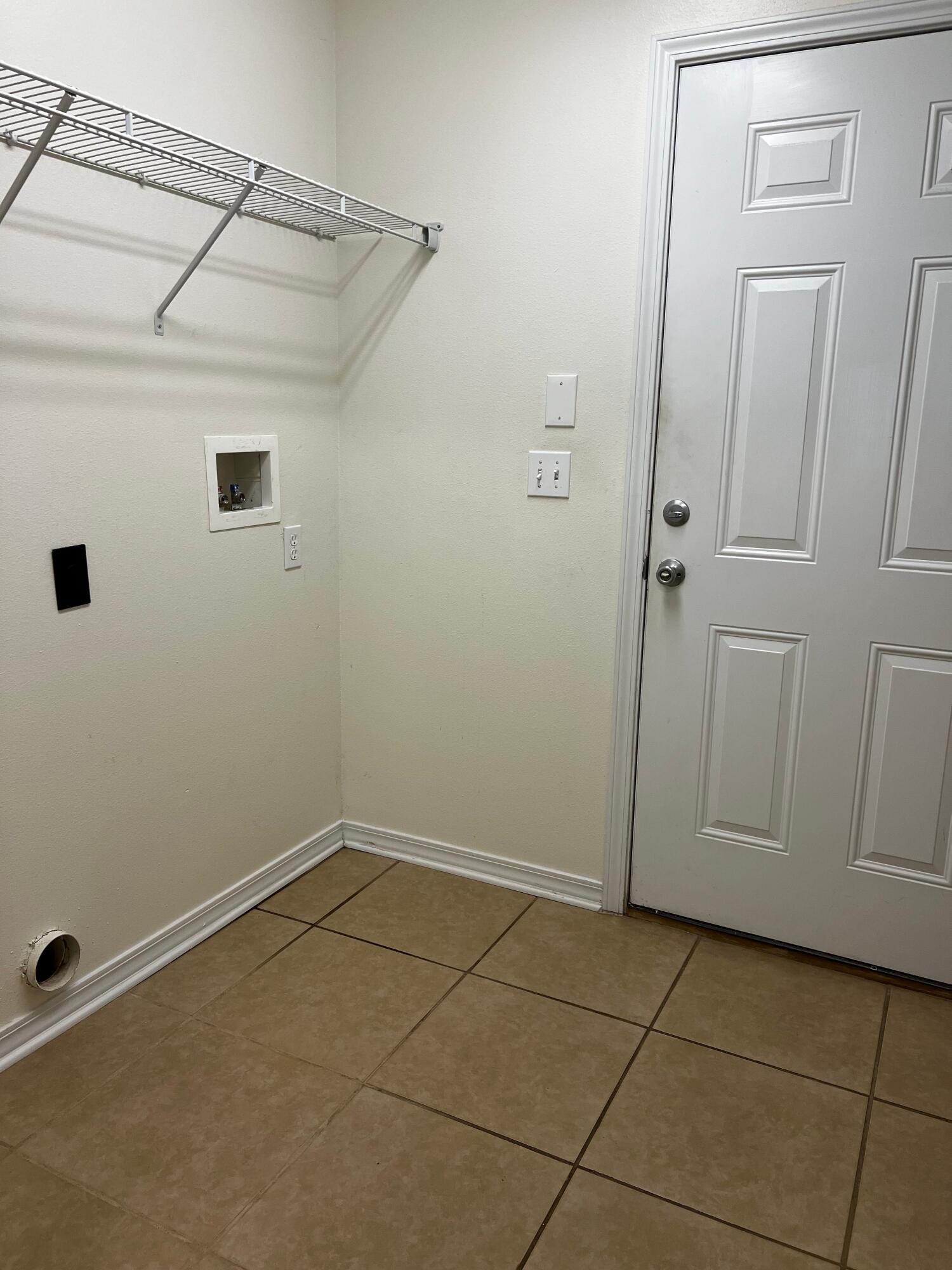 NORTH PARK T/H PH II - Residential Lease