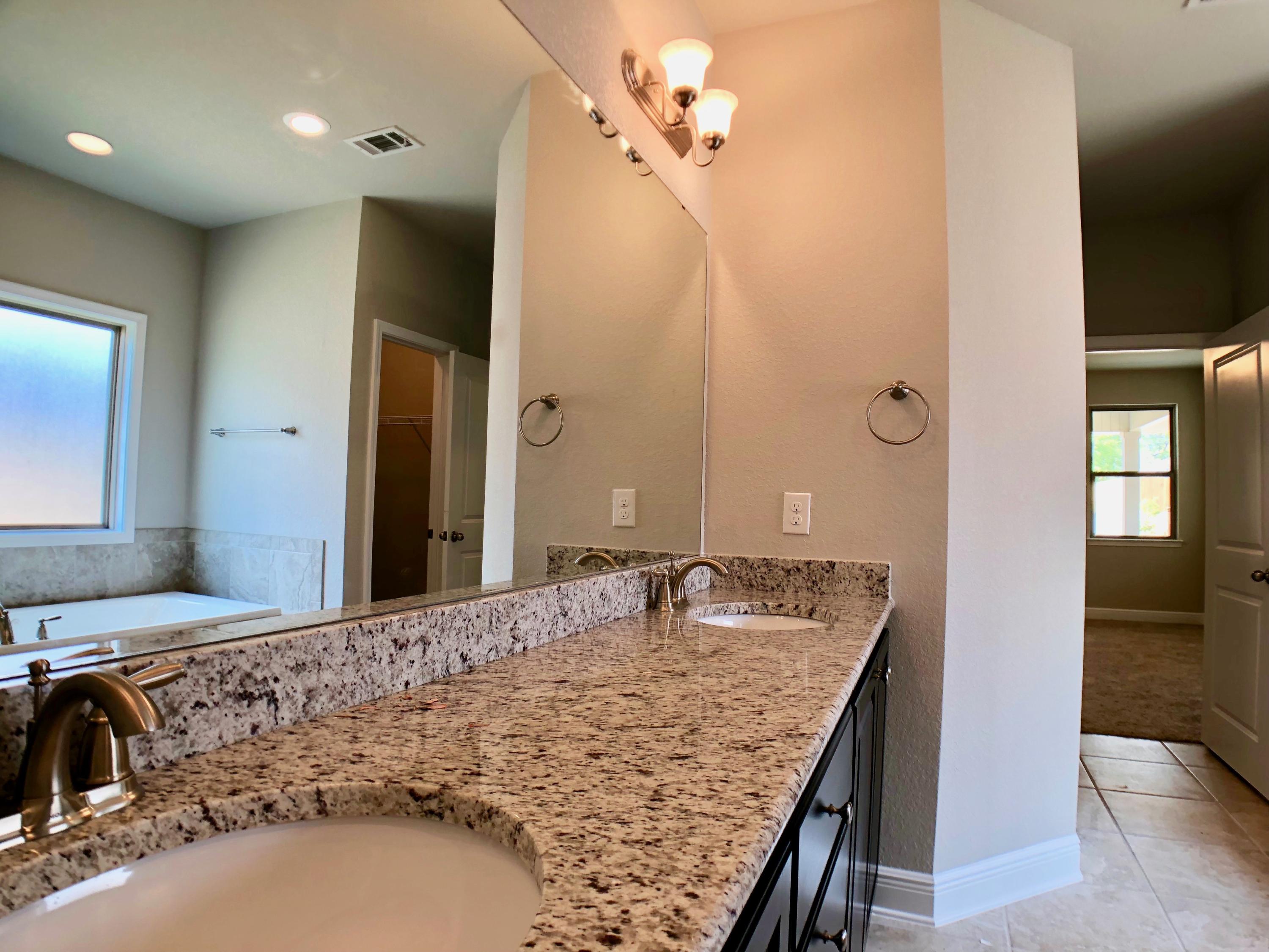 HOMEWOOD EST - Residential