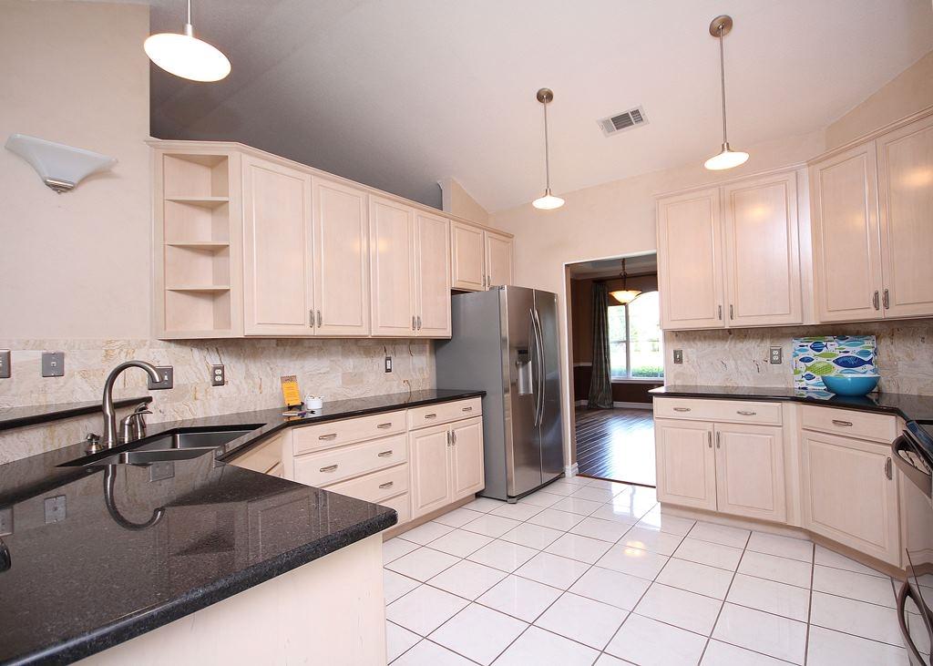 ROCKY BAYOU ESTATES 11A - Residential