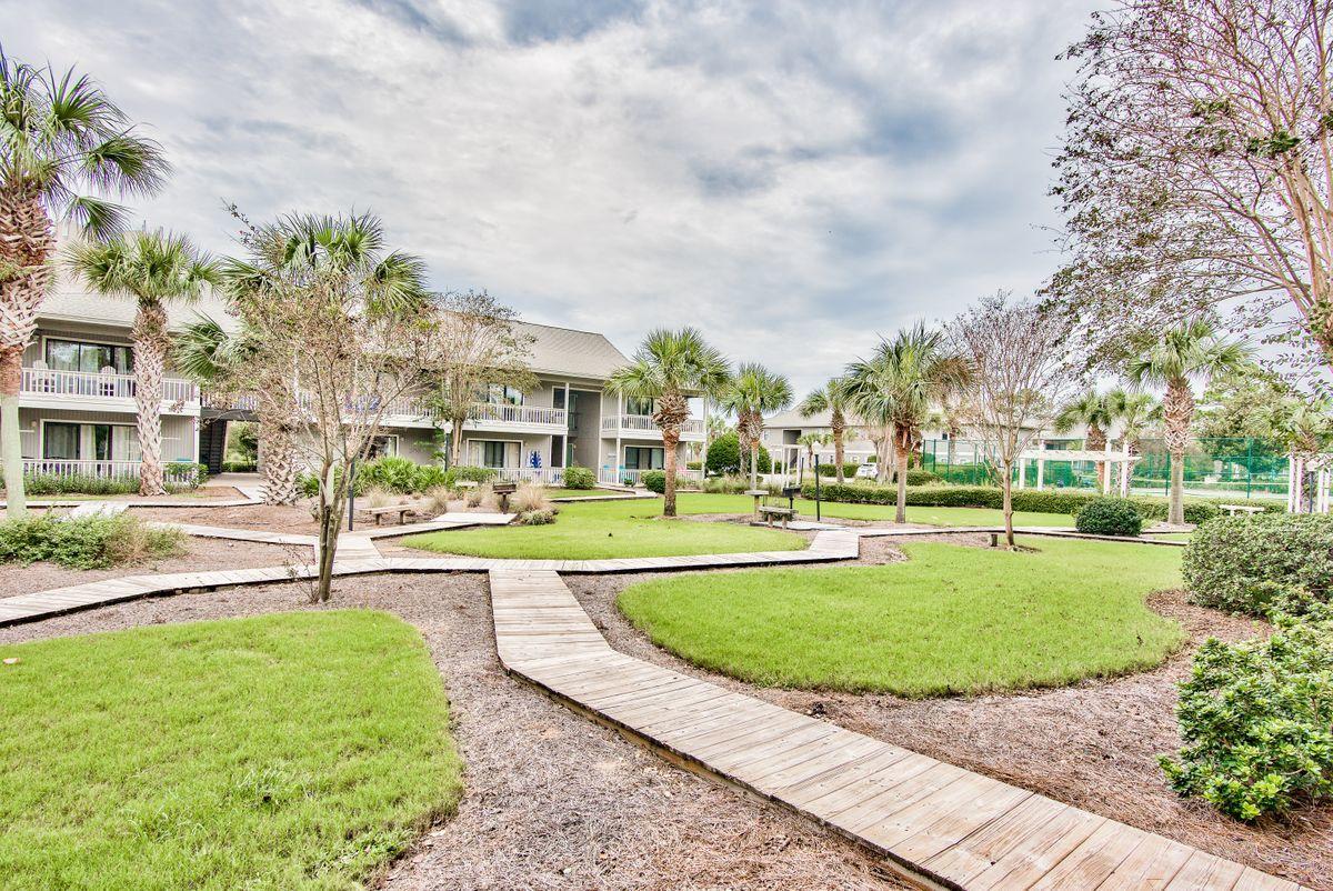 BEACHWOOD VILLAS CONDO - Residential