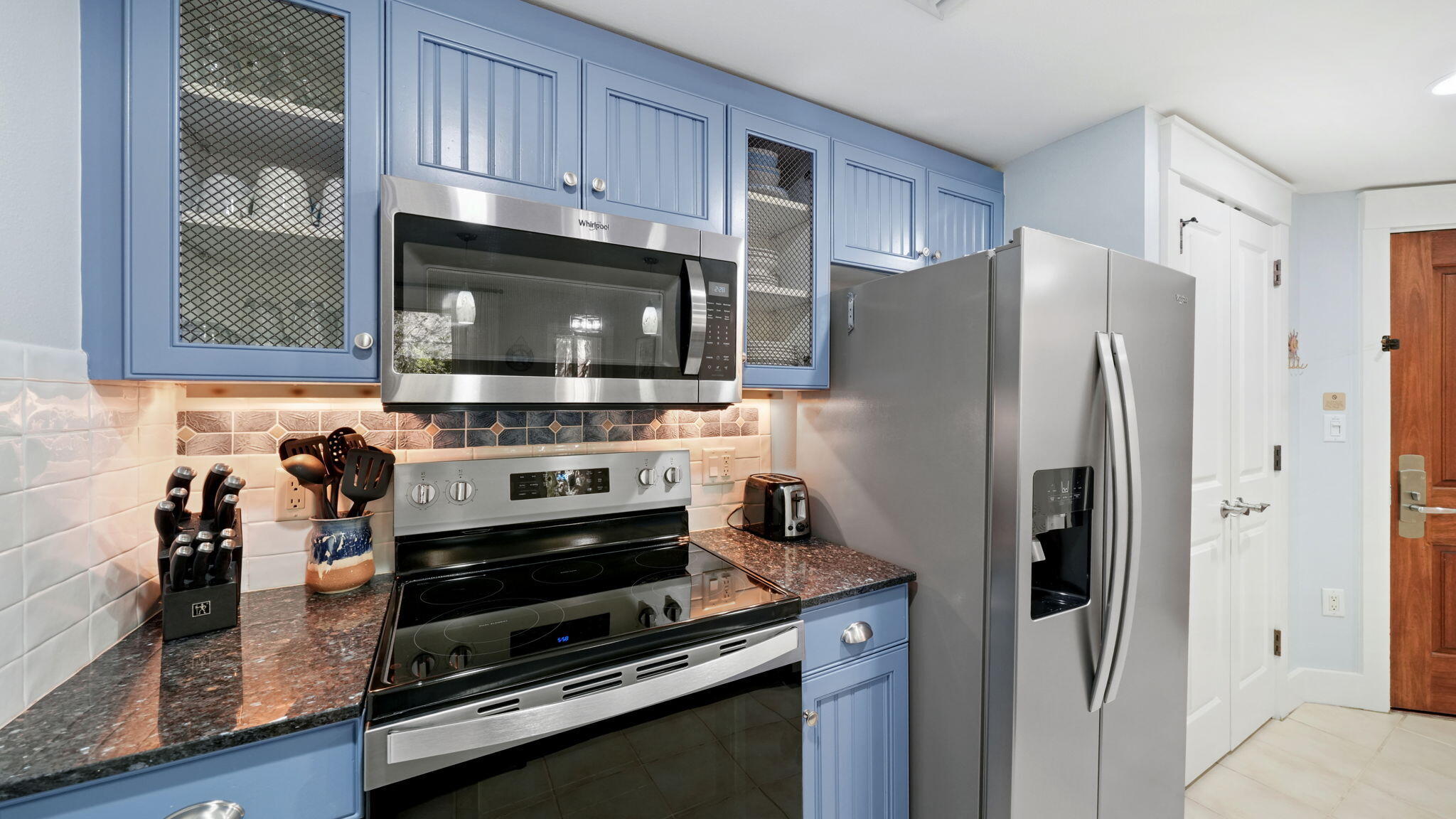 OBSERVATION POINT - Residential