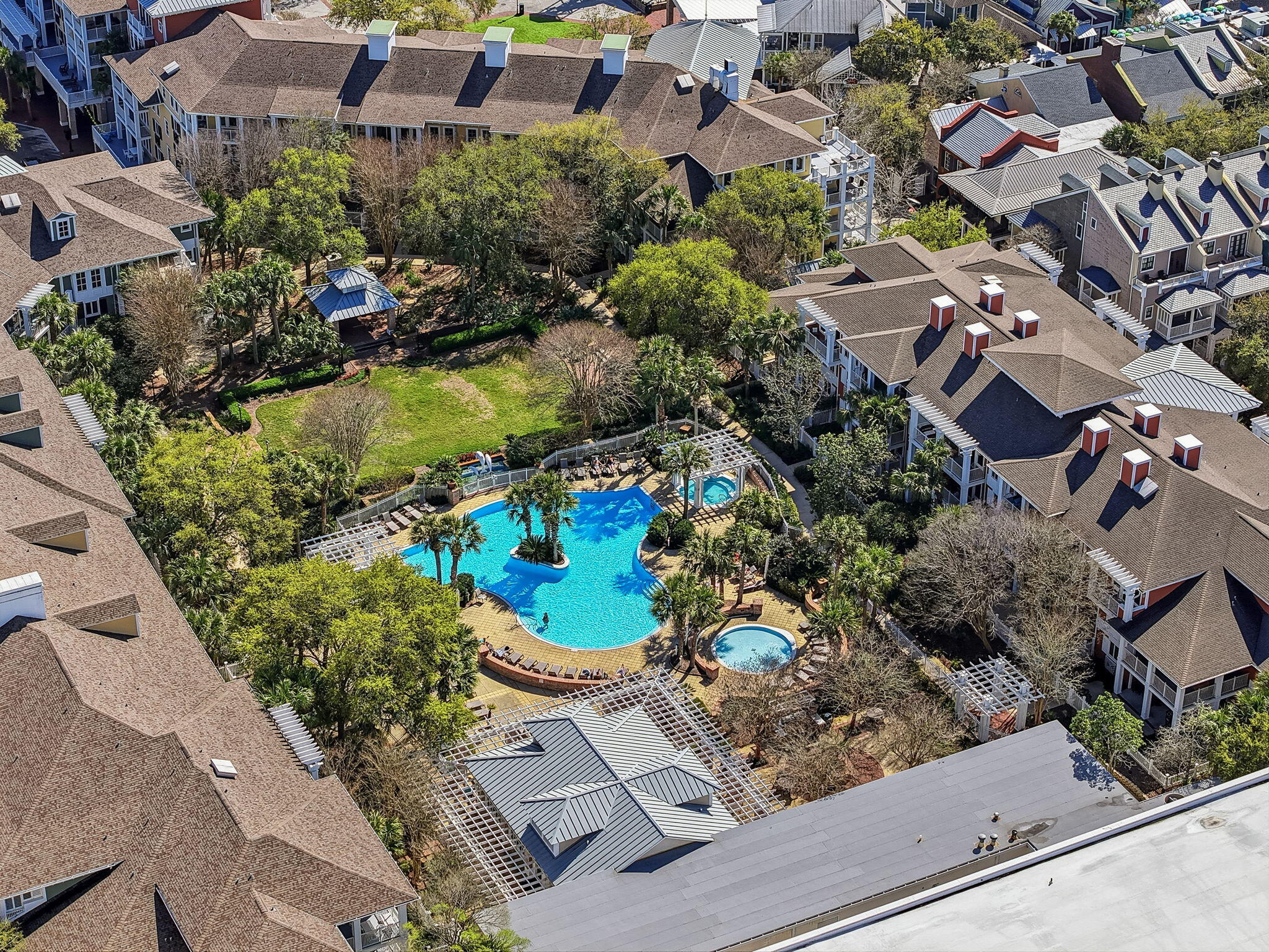 OBSERVATION POINT - Residential