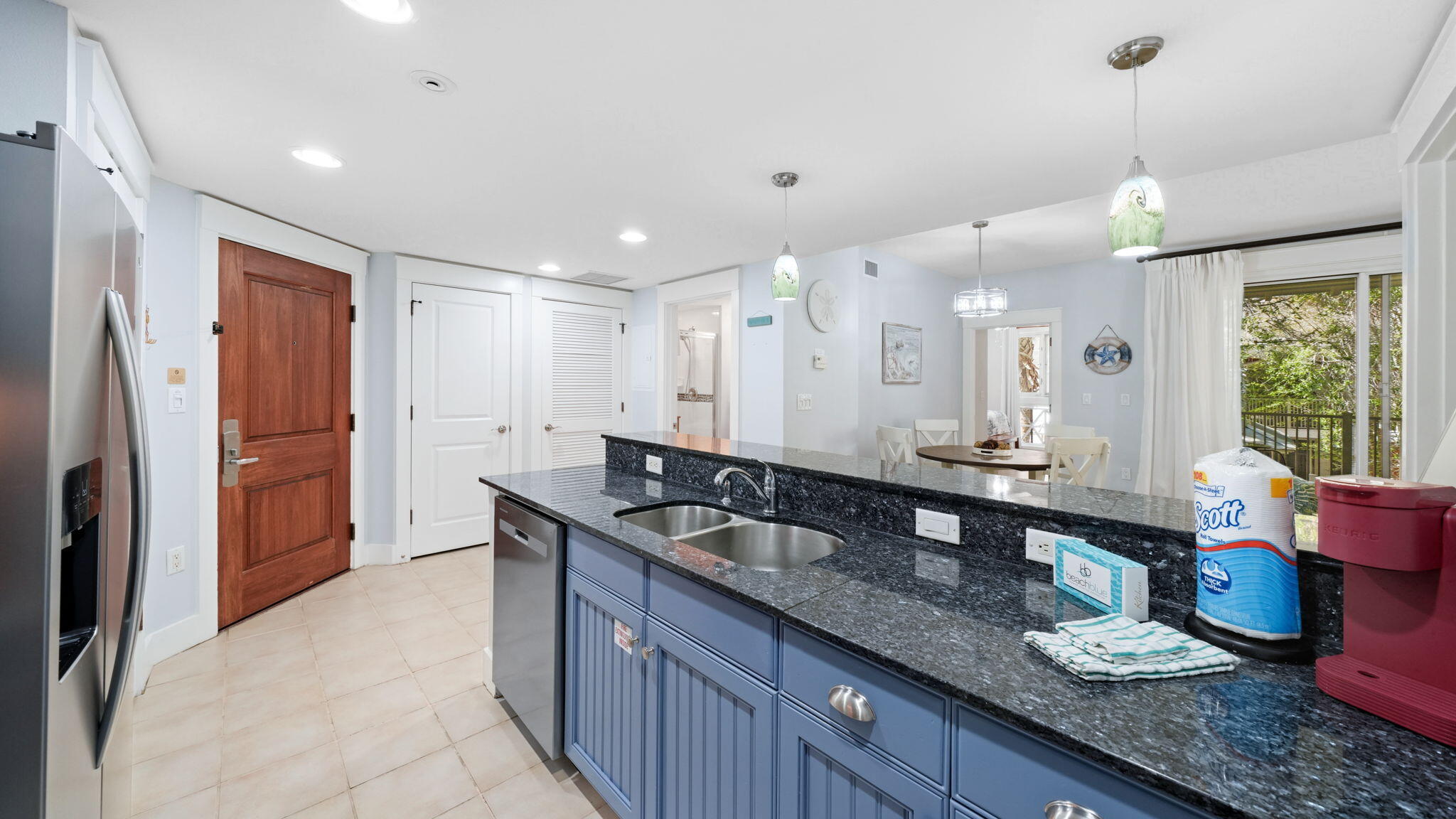 OBSERVATION POINT - Residential