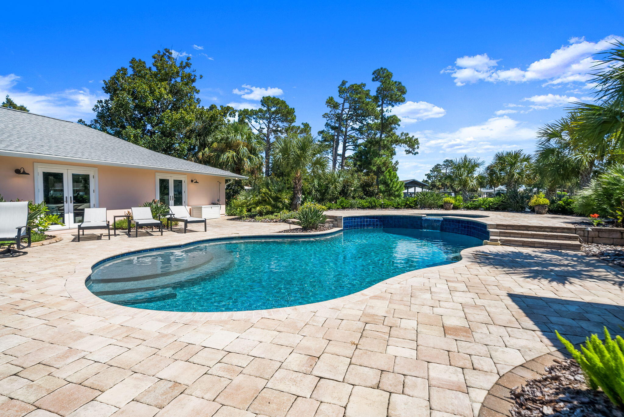 KINGS POINT 1ST ADDN - Residential