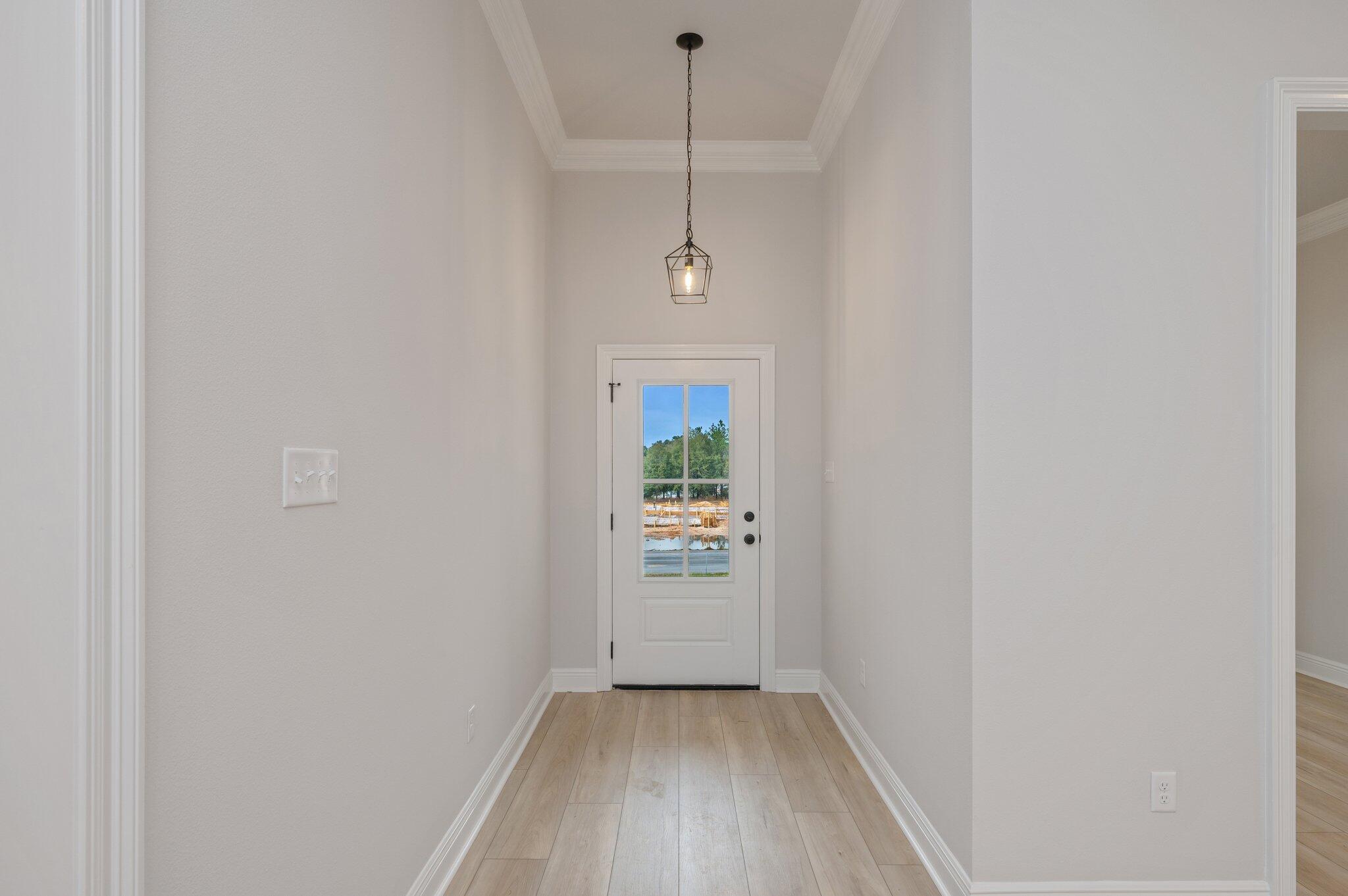 YOUNG OAKS - Residential