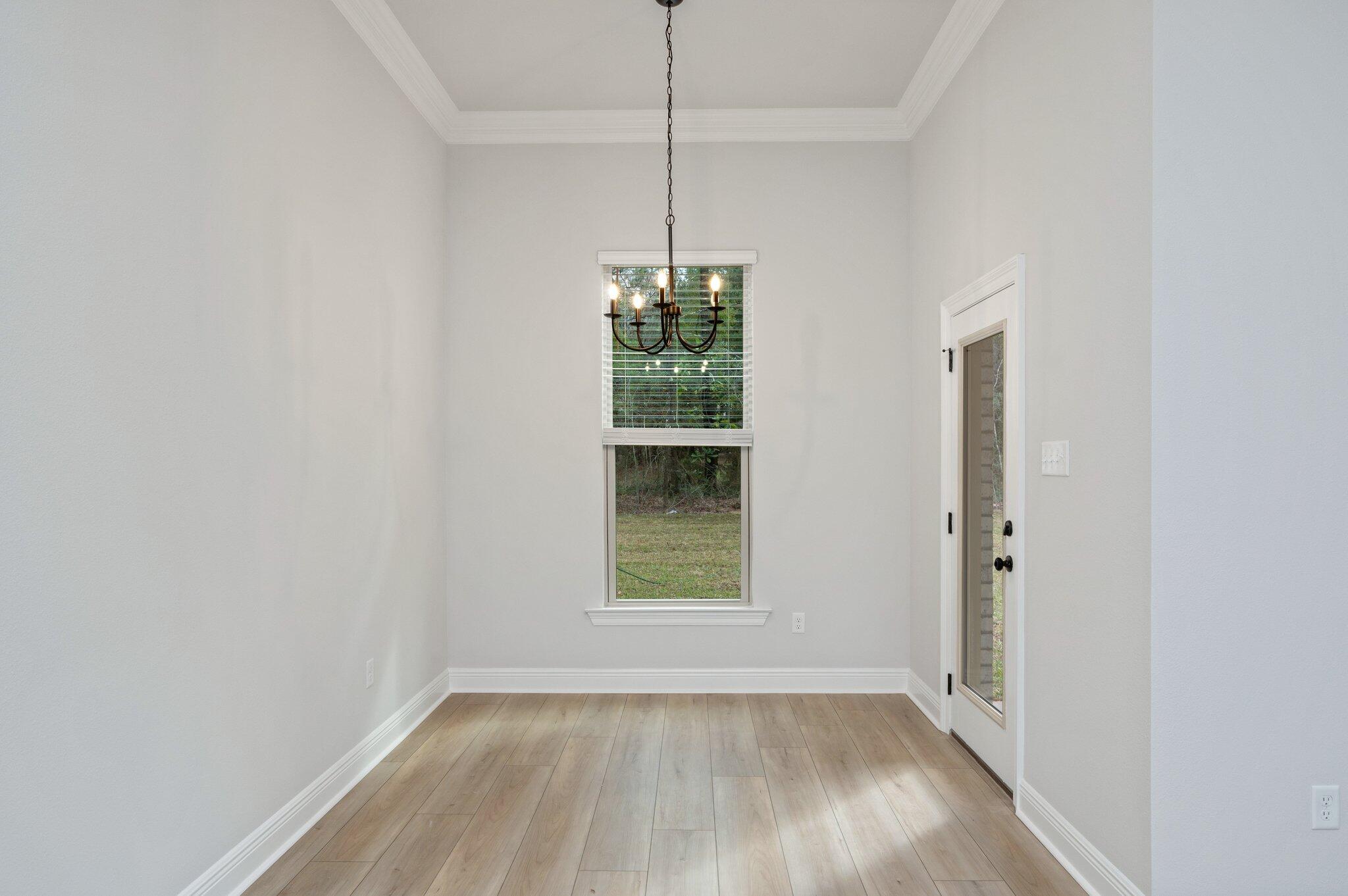 YOUNG OAKS - Residential