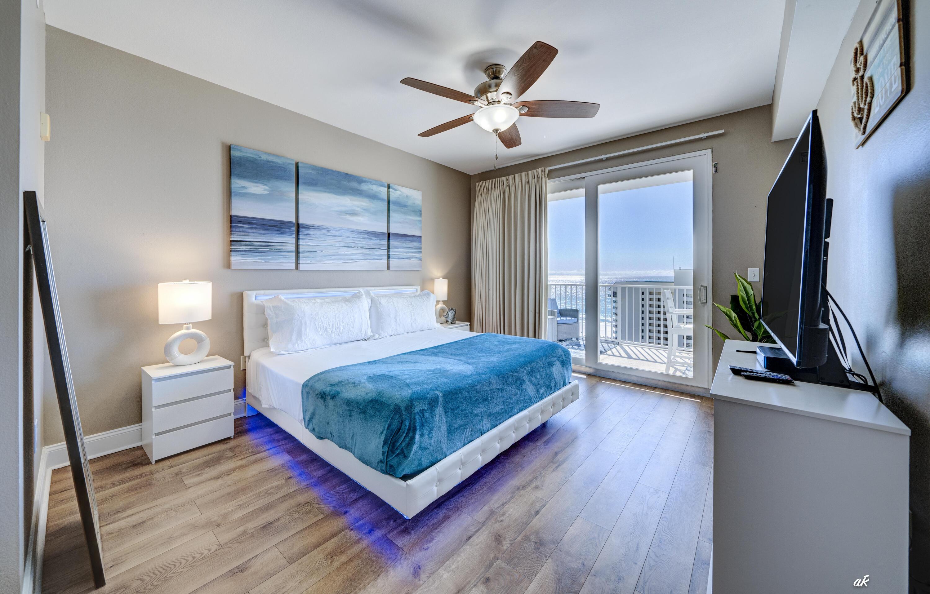 LAKETOWN WHARF BUILDING II - Residential