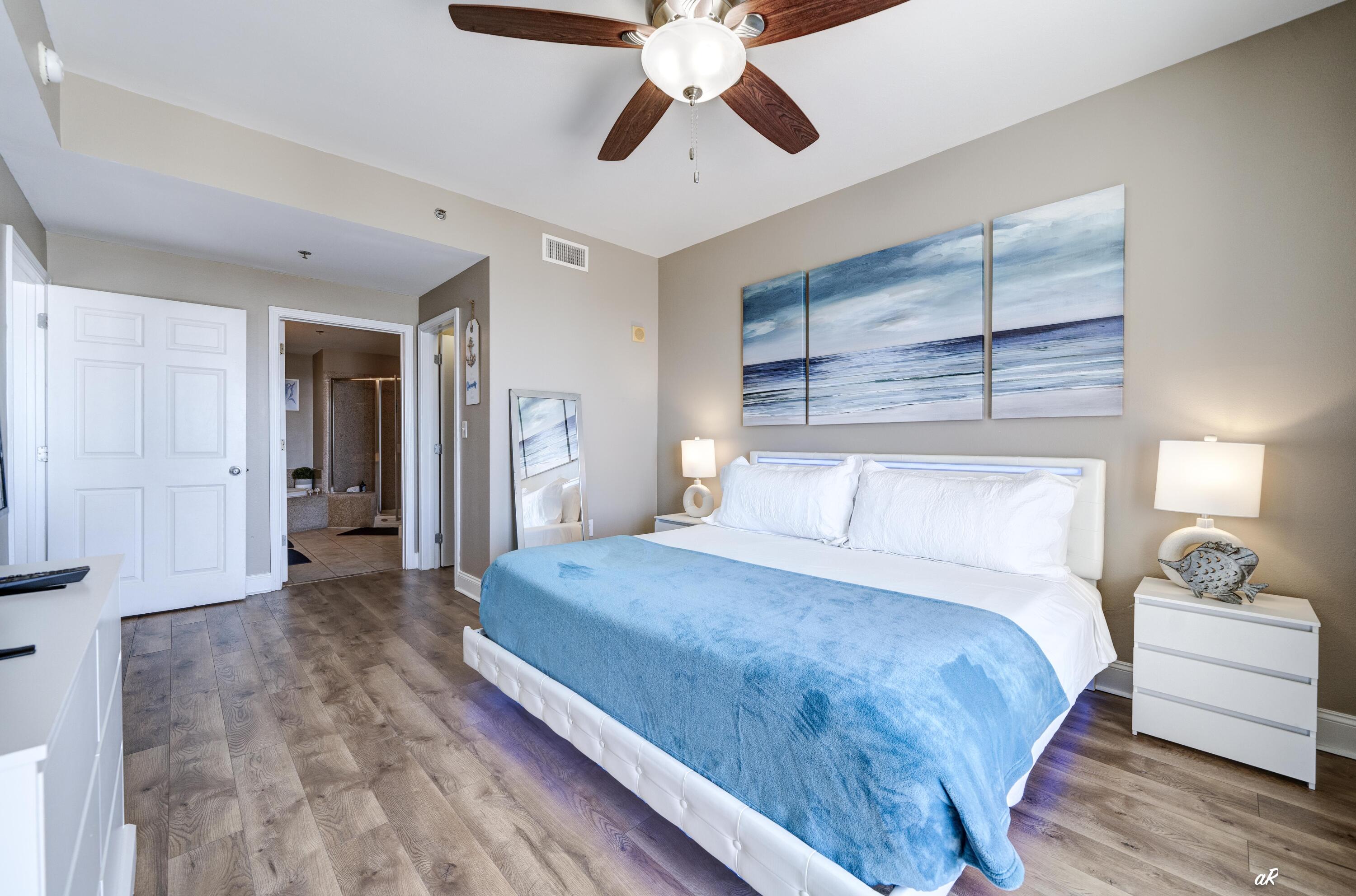 LAKETOWN WHARF BUILDING II - Residential