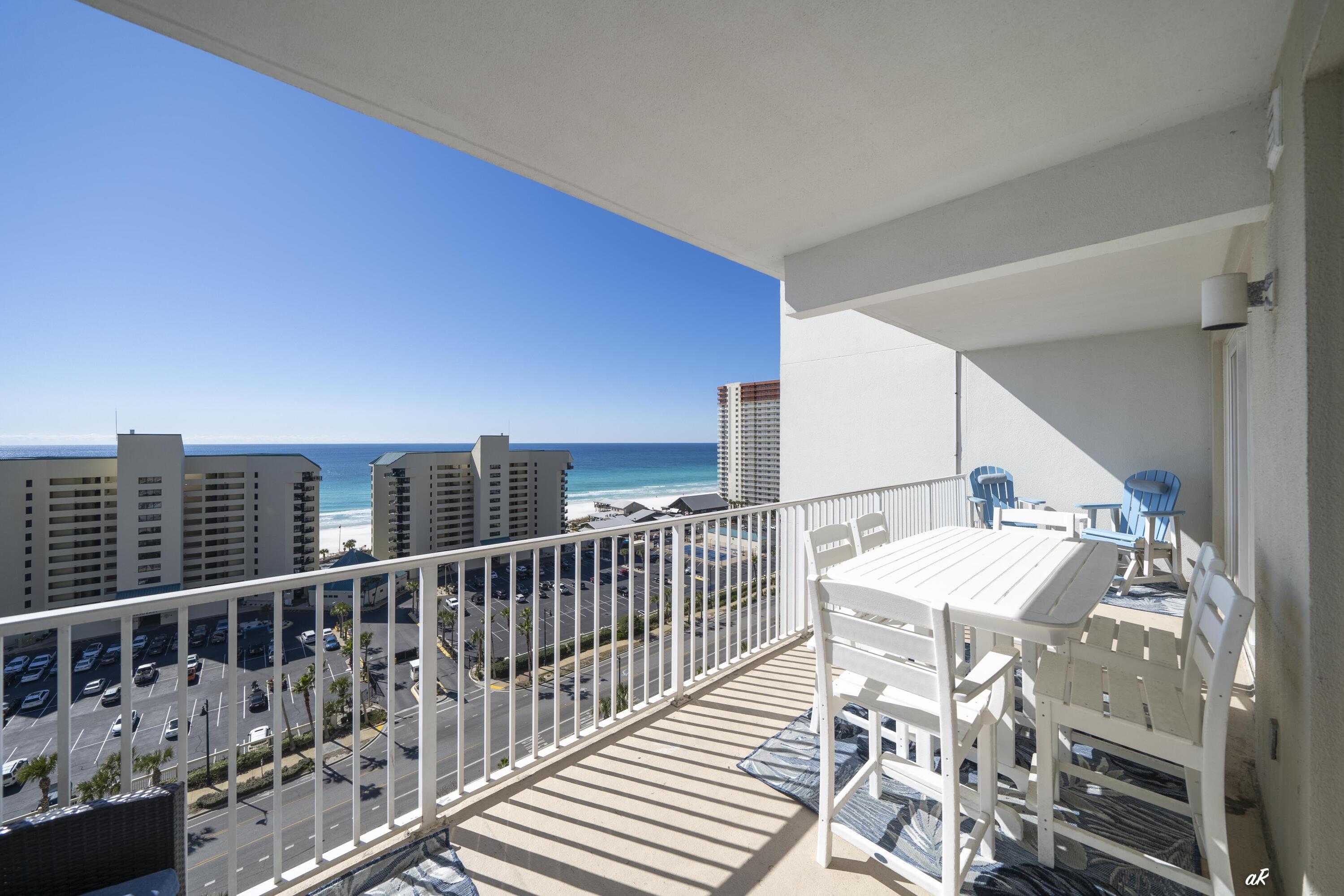 LAKETOWN WHARF BUILDING II - Residential