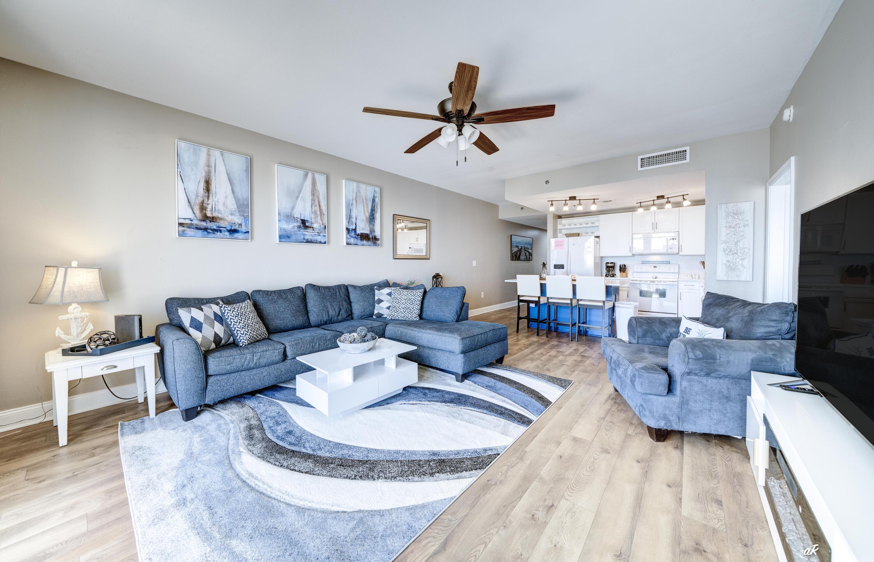 LAKETOWN WHARF BUILDING II - Residential