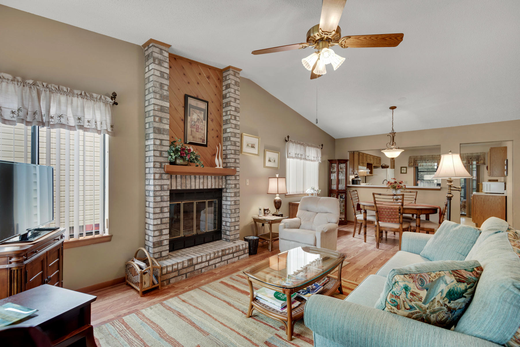 CEDAR RIDGE - Residential