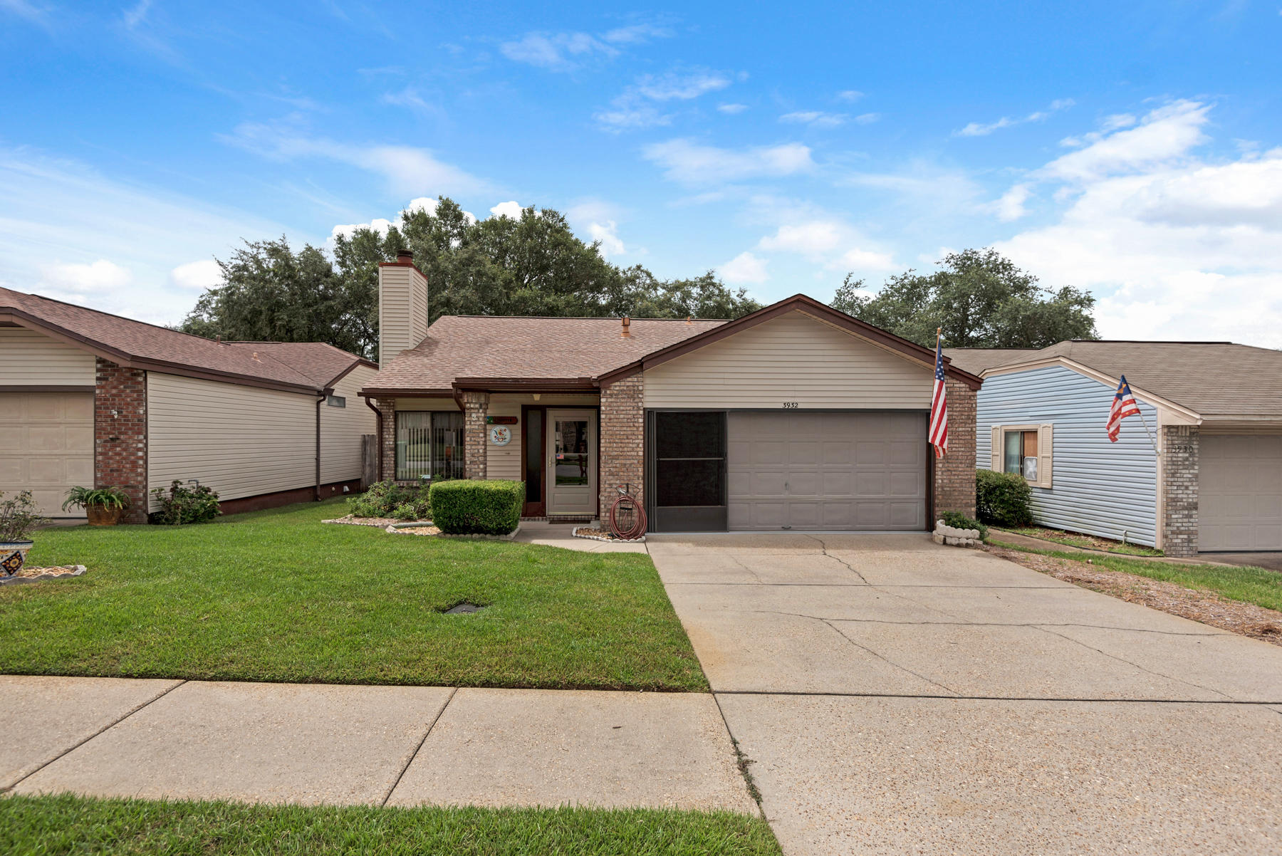 CEDAR RIDGE - Residential